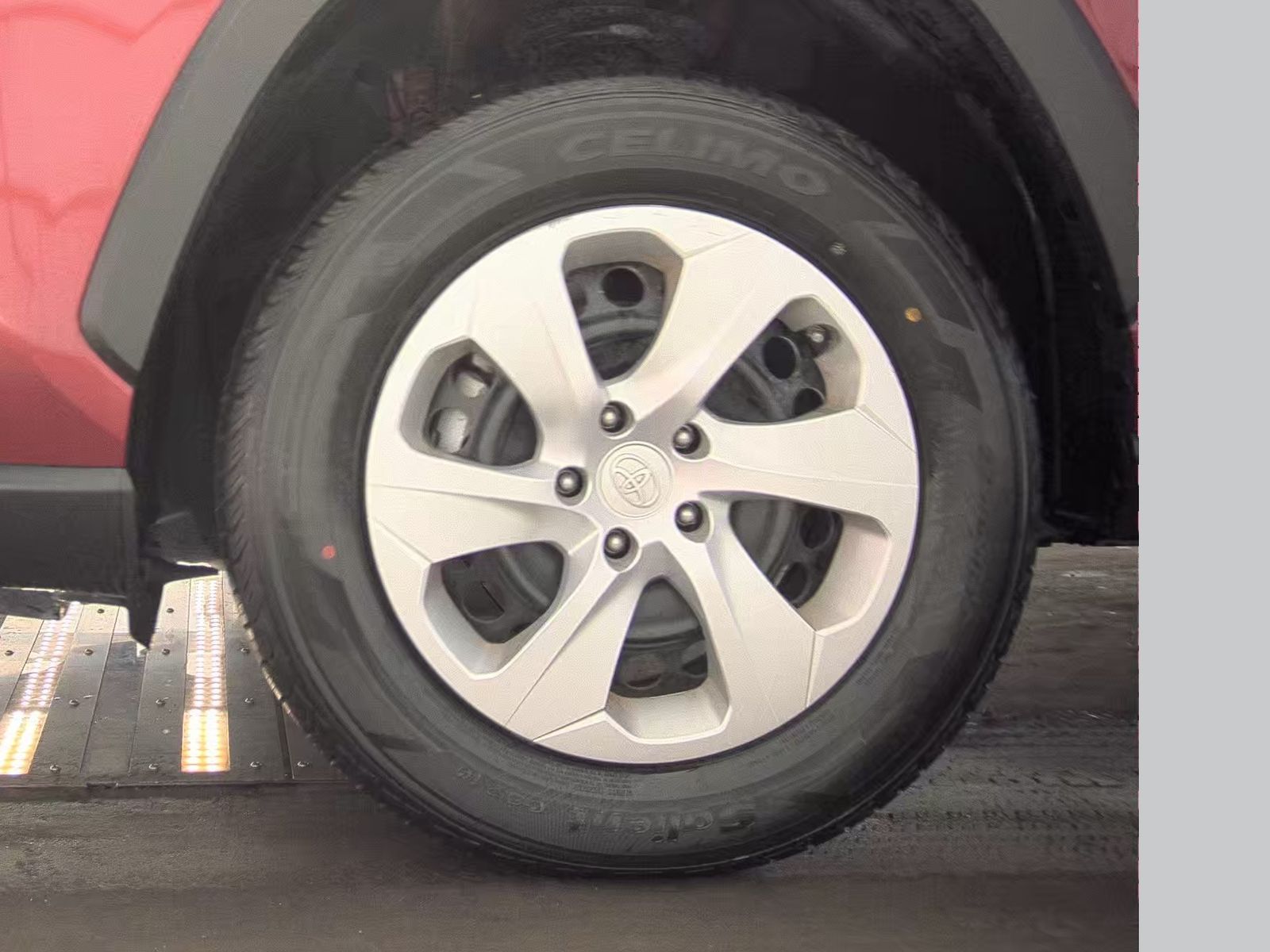 2024 Toyota RAV4 LE AWD