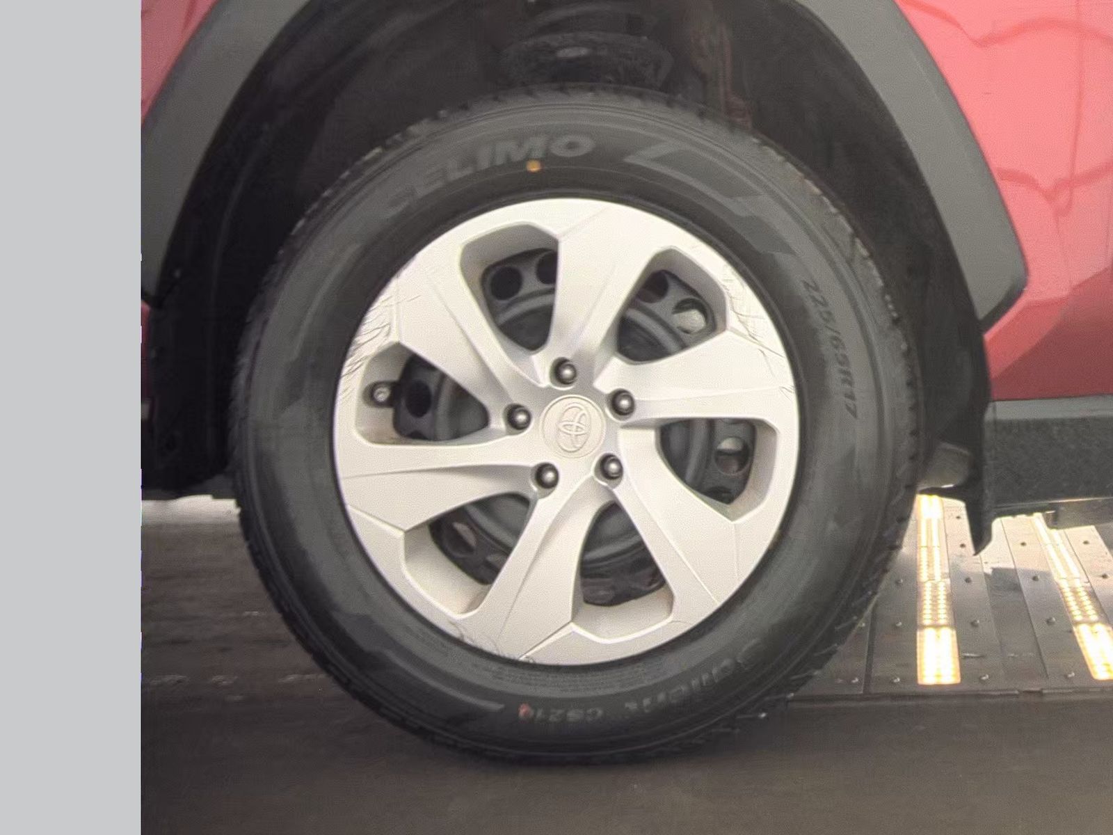 2024 Toyota RAV4 LE AWD