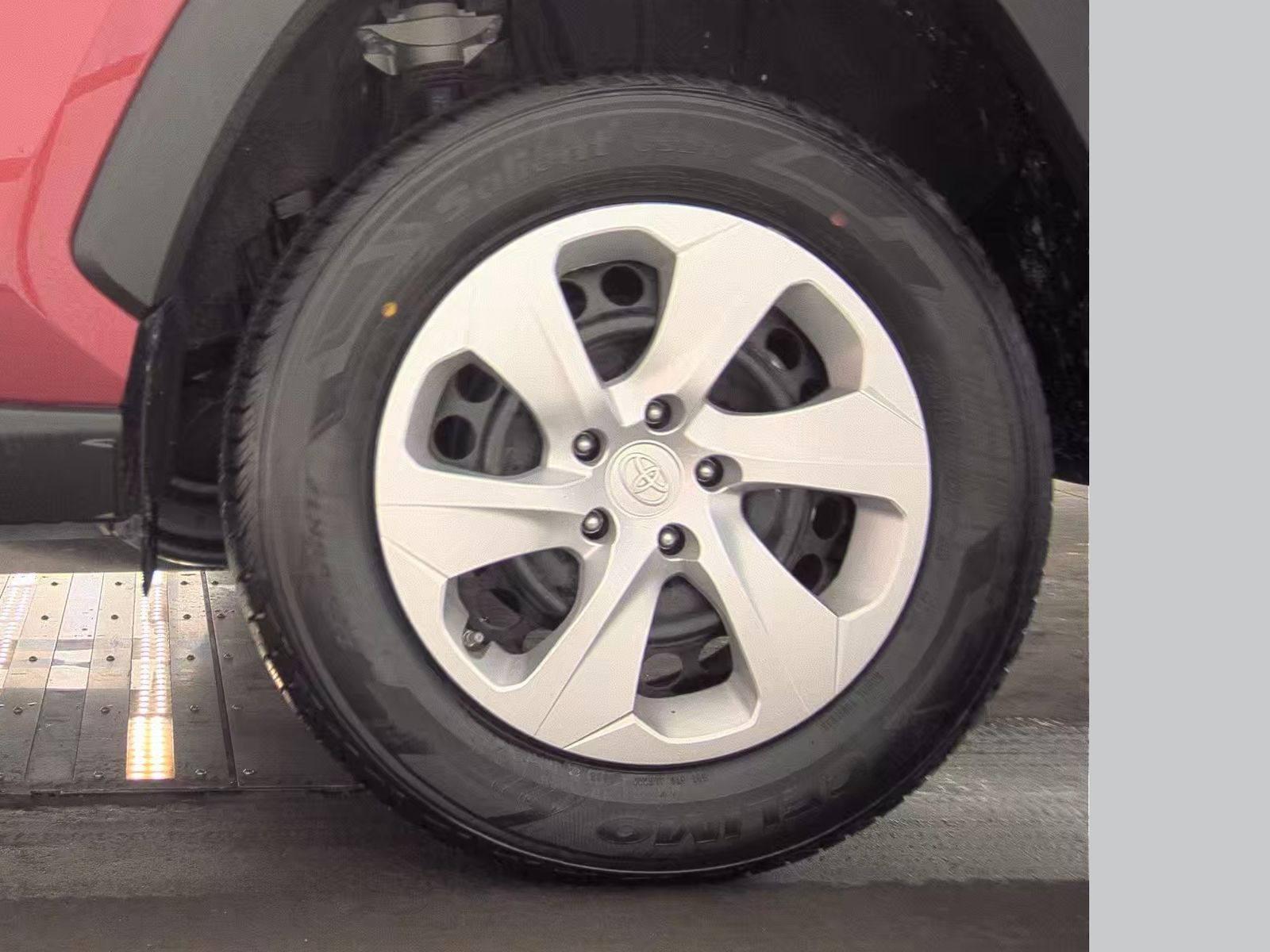 2024 Toyota RAV4 LE AWD