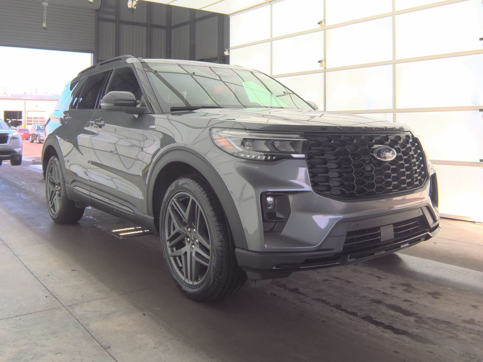 2025 Ford Explorer ST-Line AWD