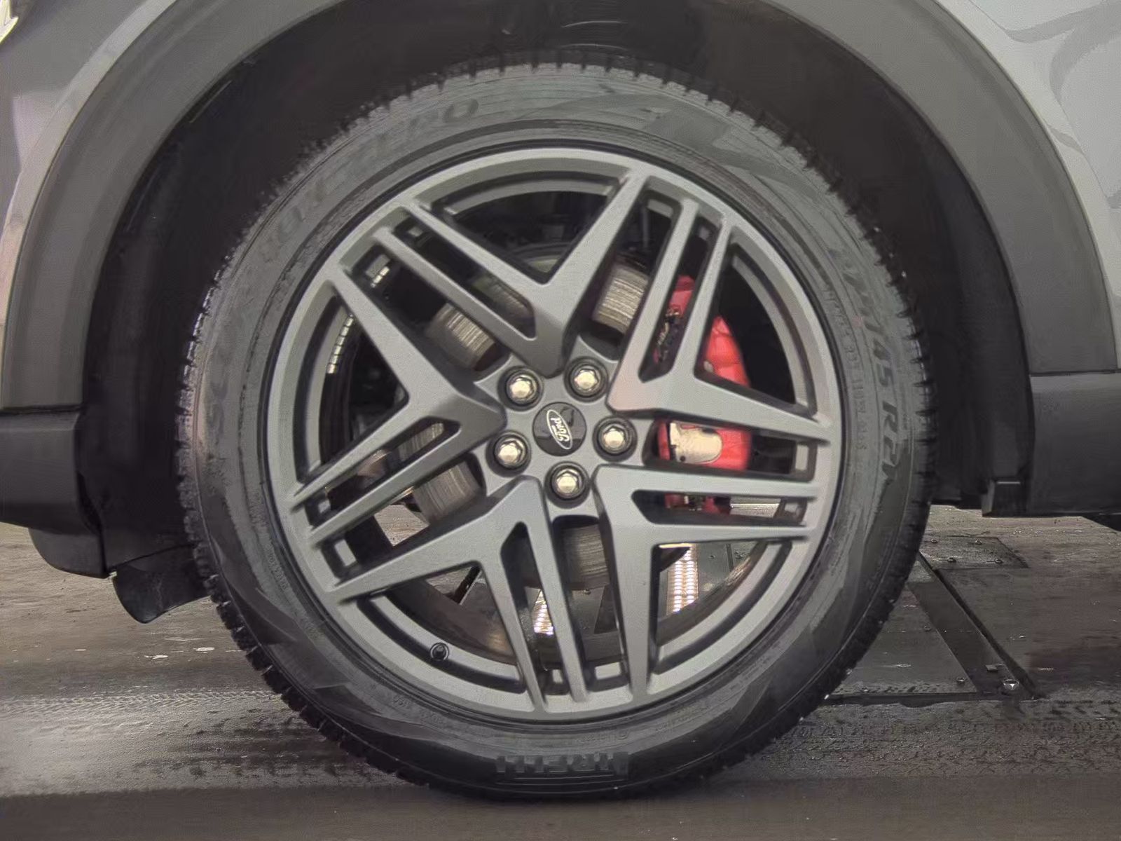 2025 Ford Explorer ST-Line AWD