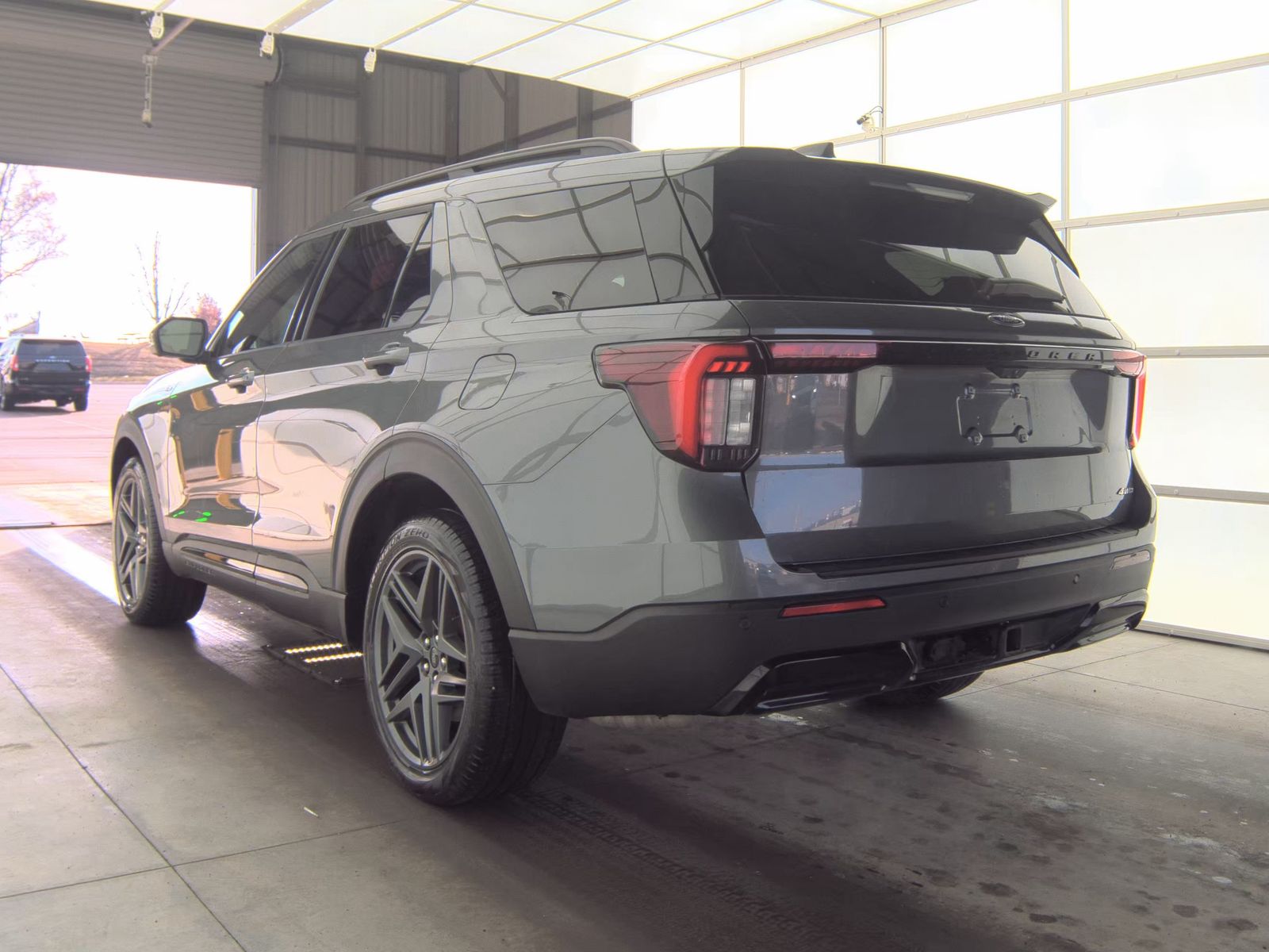 2025 Ford Explorer ST-Line AWD