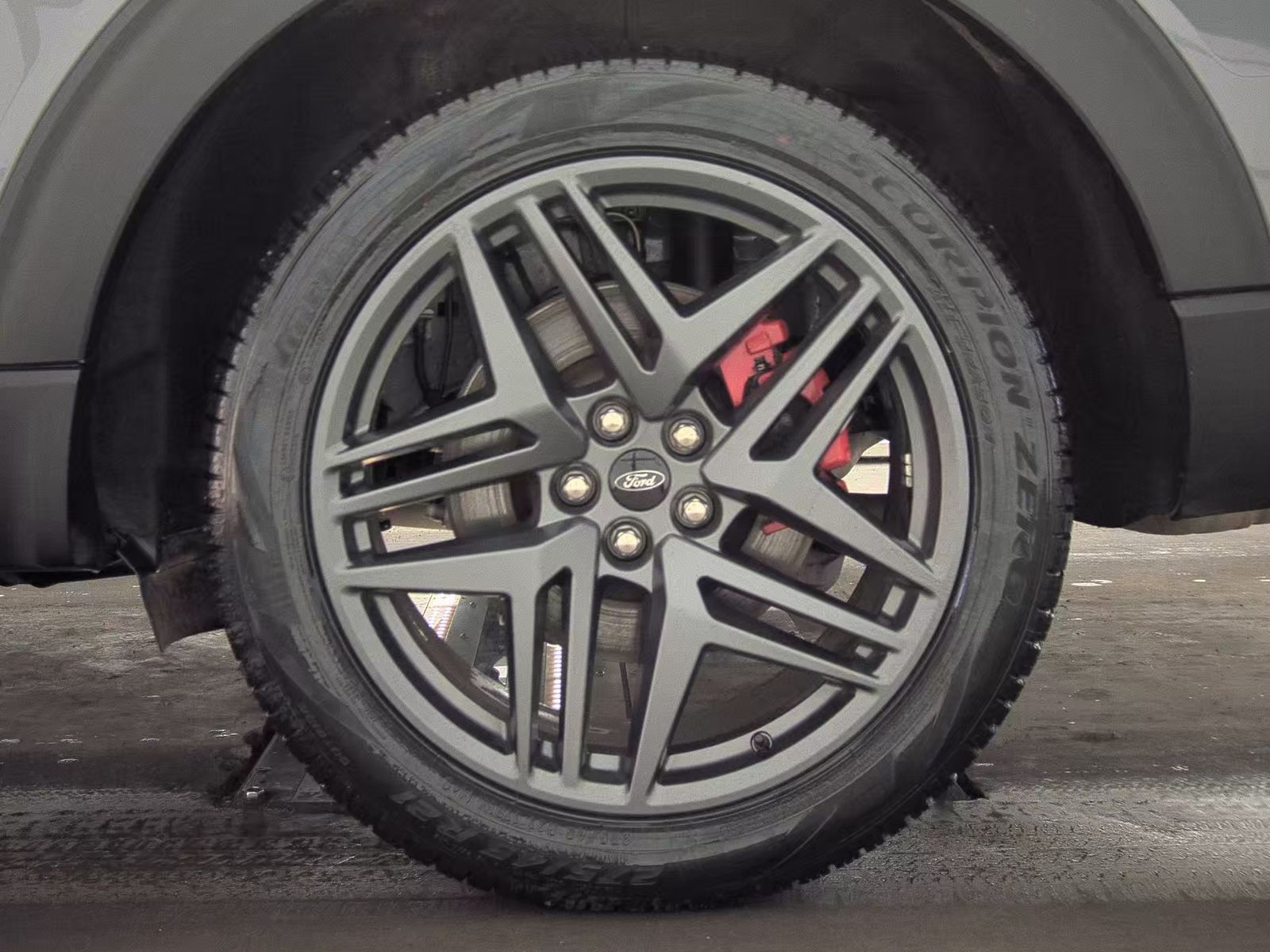 2025 Ford Explorer ST-Line AWD