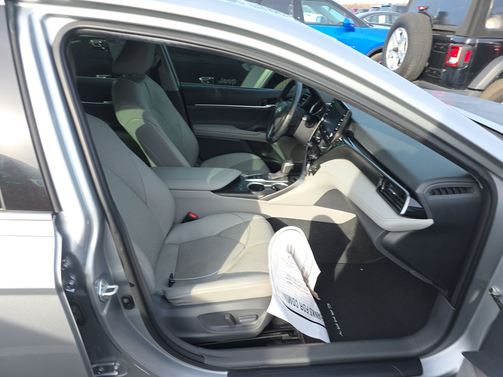 2021 Toyota Camry XLE FWD