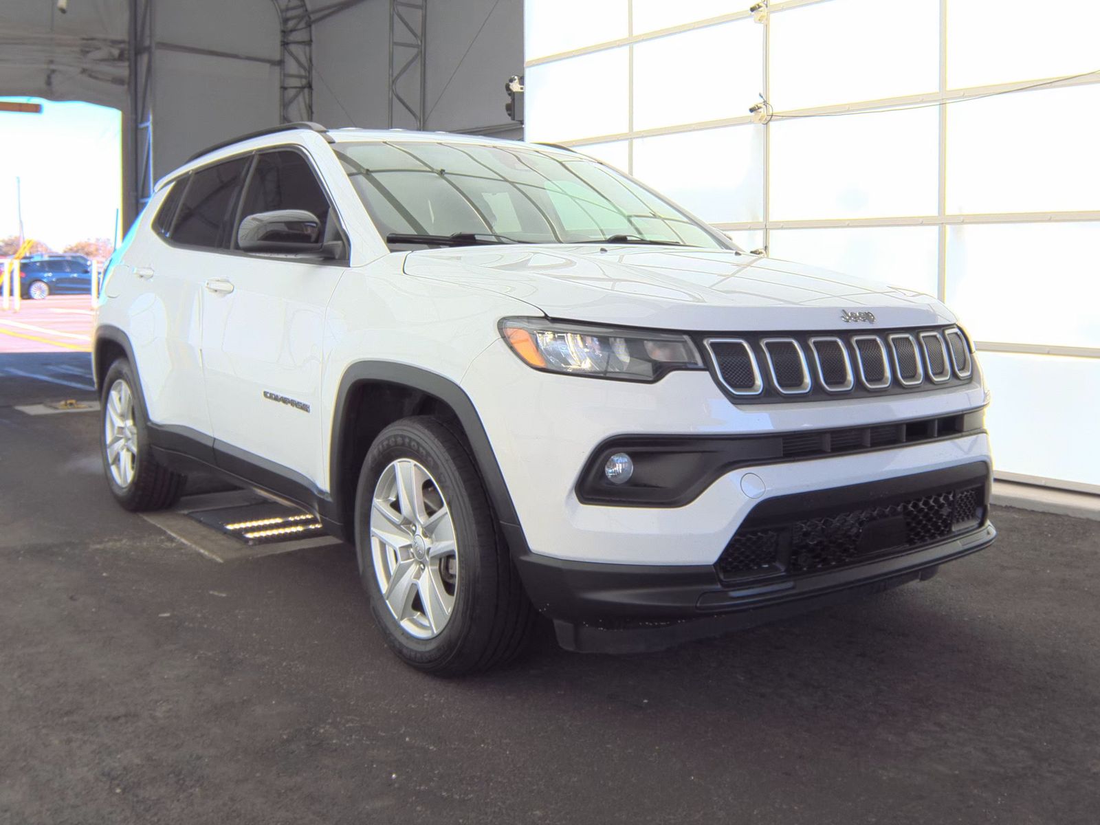 2022 Jeep Compass Latitude FWD