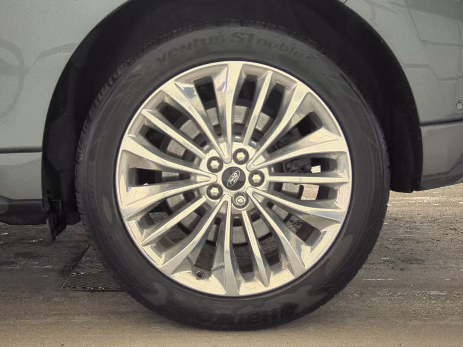 2024 Ford Edge Titanium AWD