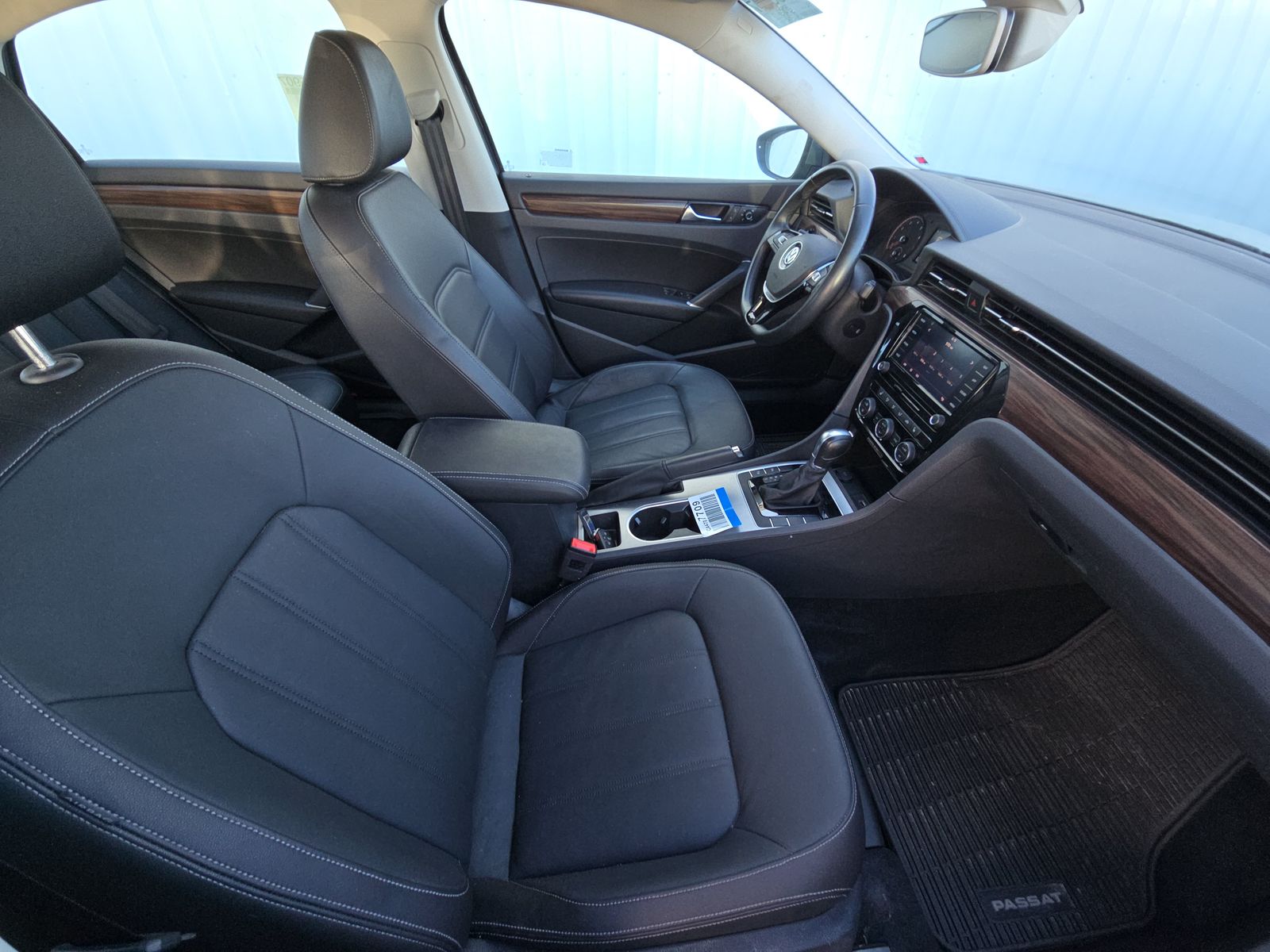 2020 Volkswagen Passat 2.0T SEL FWD