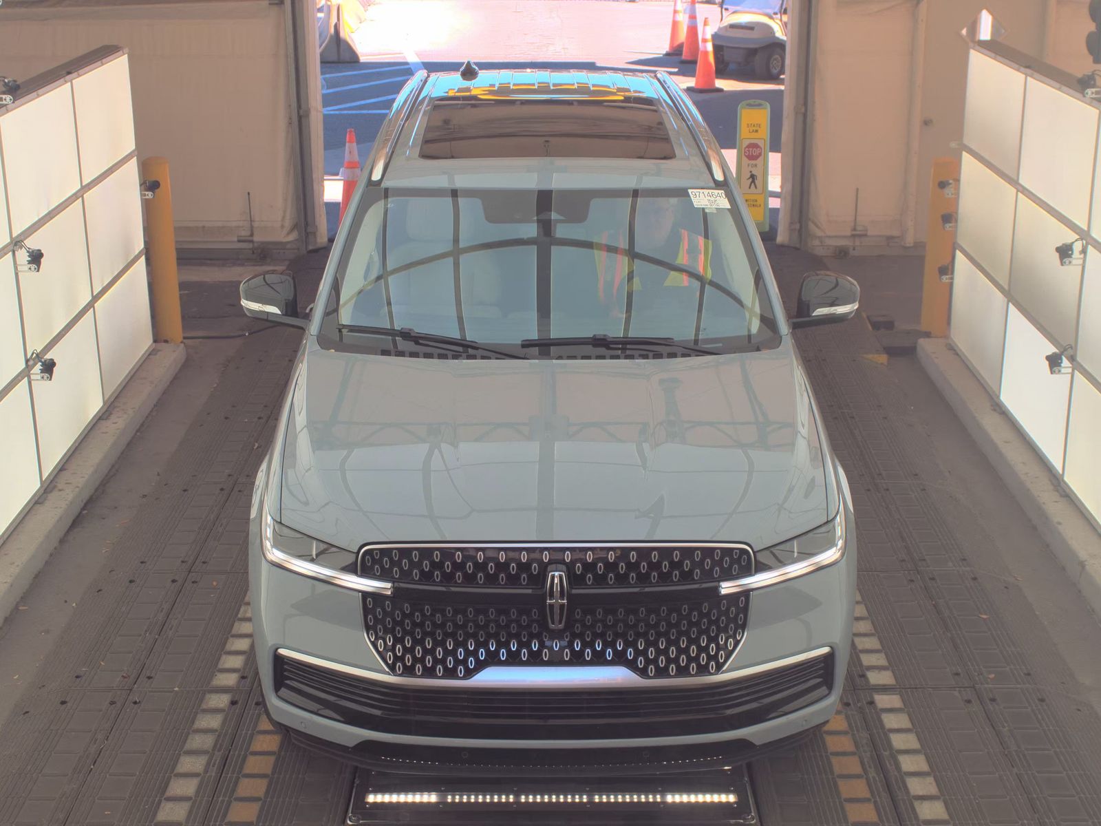 2025 Lincoln Navigator Reserve AWD