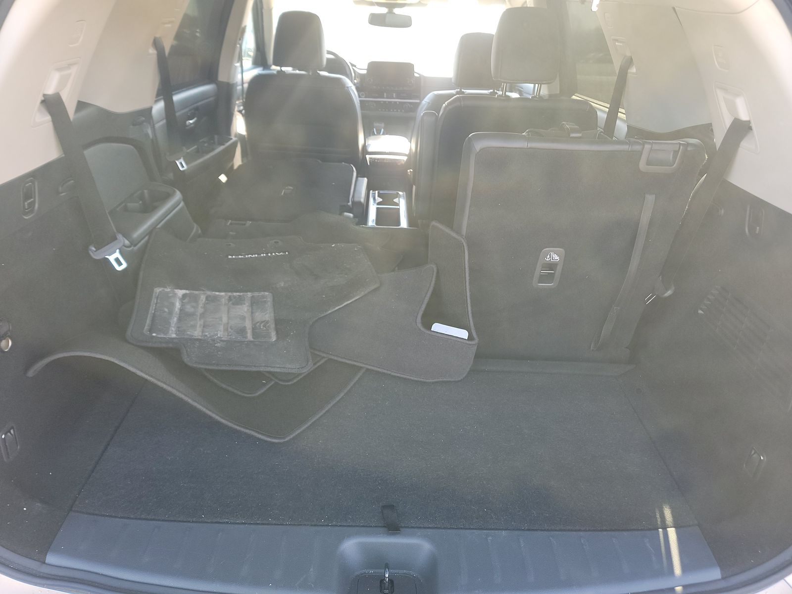 2022 Nissan Pathfinder SL AWD