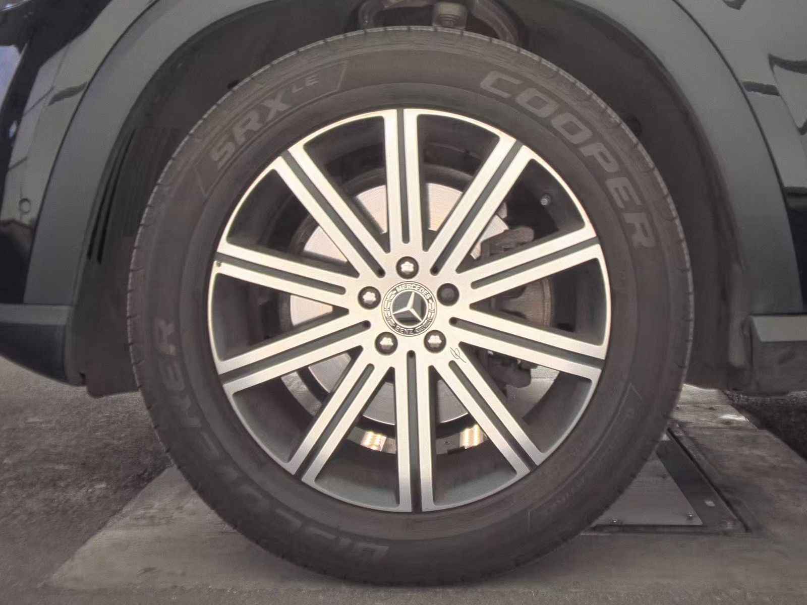 MERCEDES-BENZ GLE-CLASS - 10