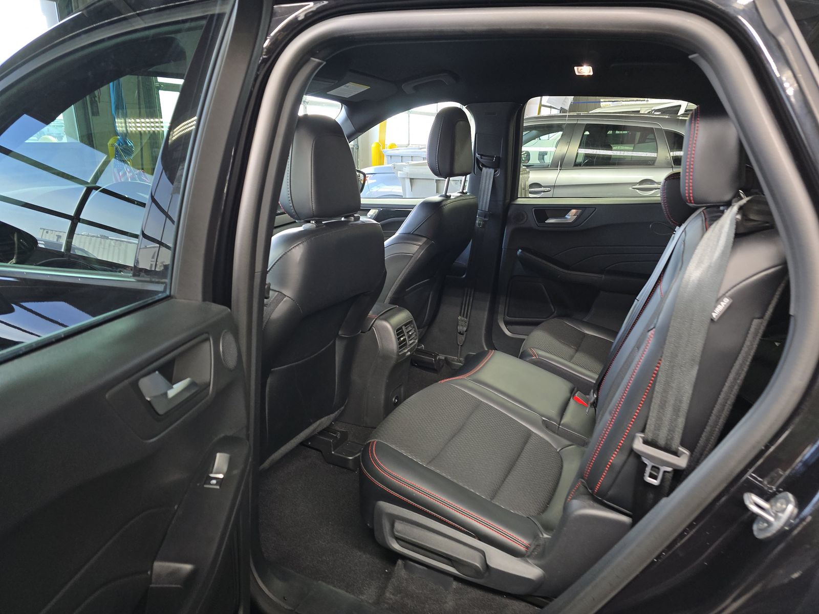 2025 Ford Escape Hybrid ST-Line Elite AWD