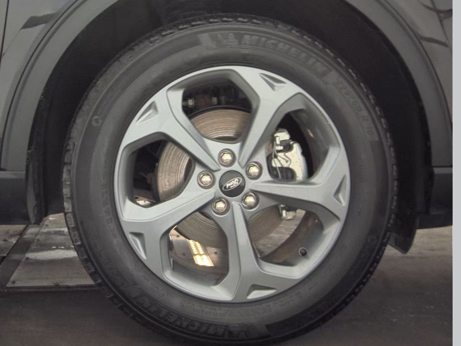 2025 Ford Escape Hybrid ST-Line Elite AWD