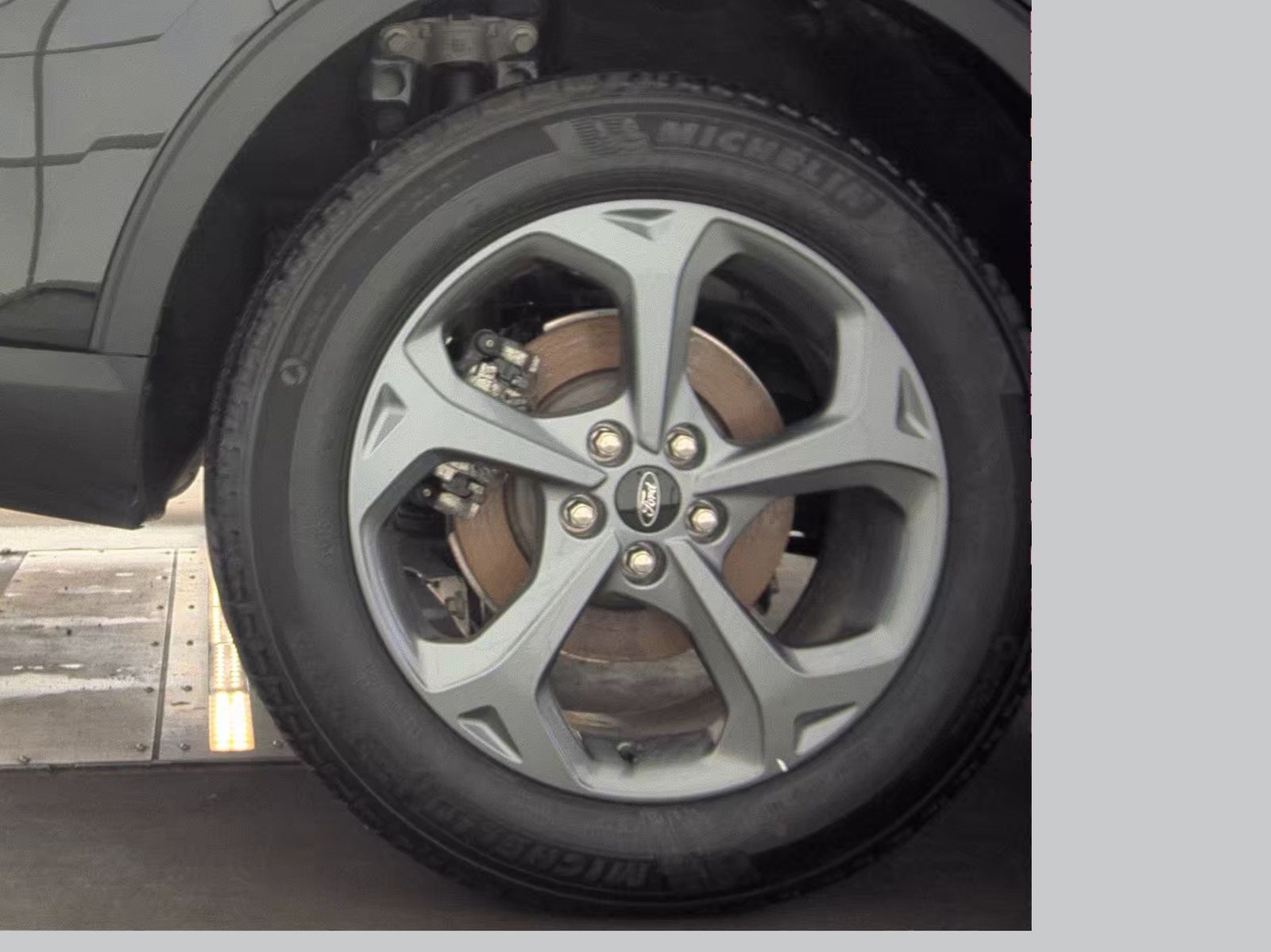 2025 Ford Escape Hybrid ST-Line Elite AWD