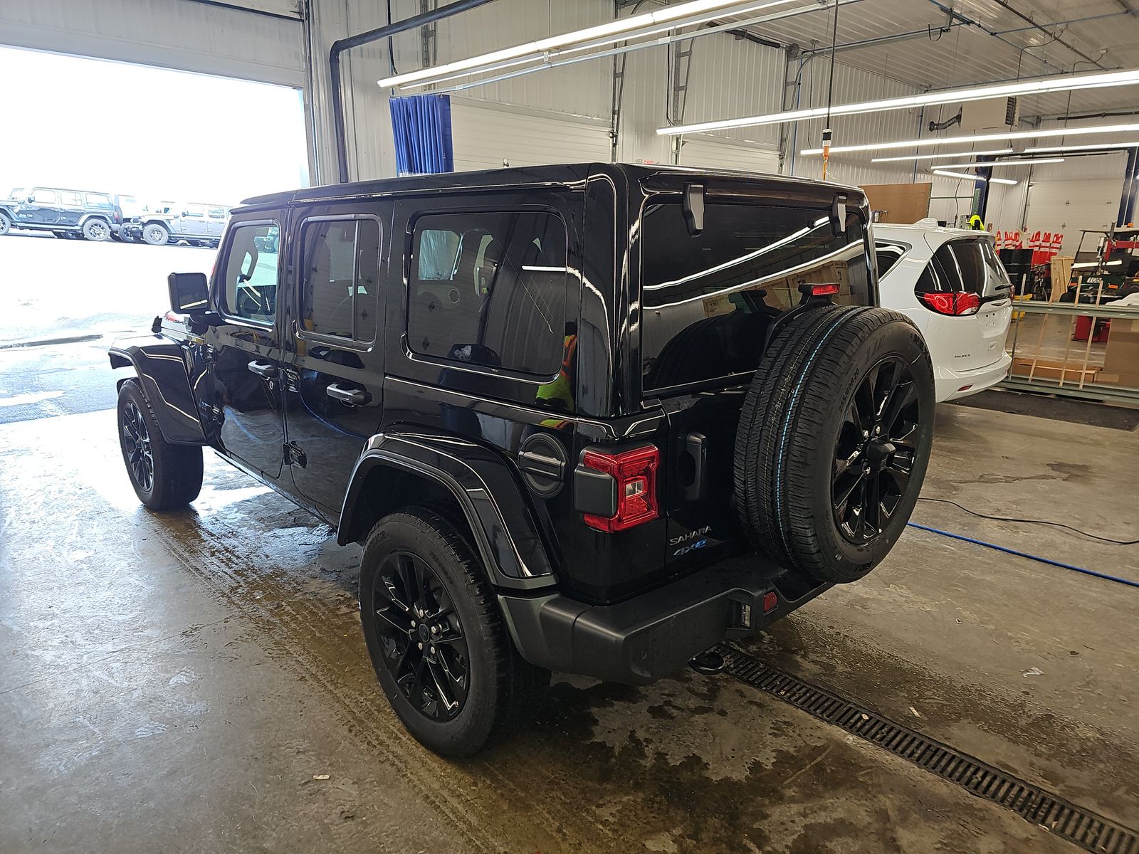 JEEP WRANGLER - 7