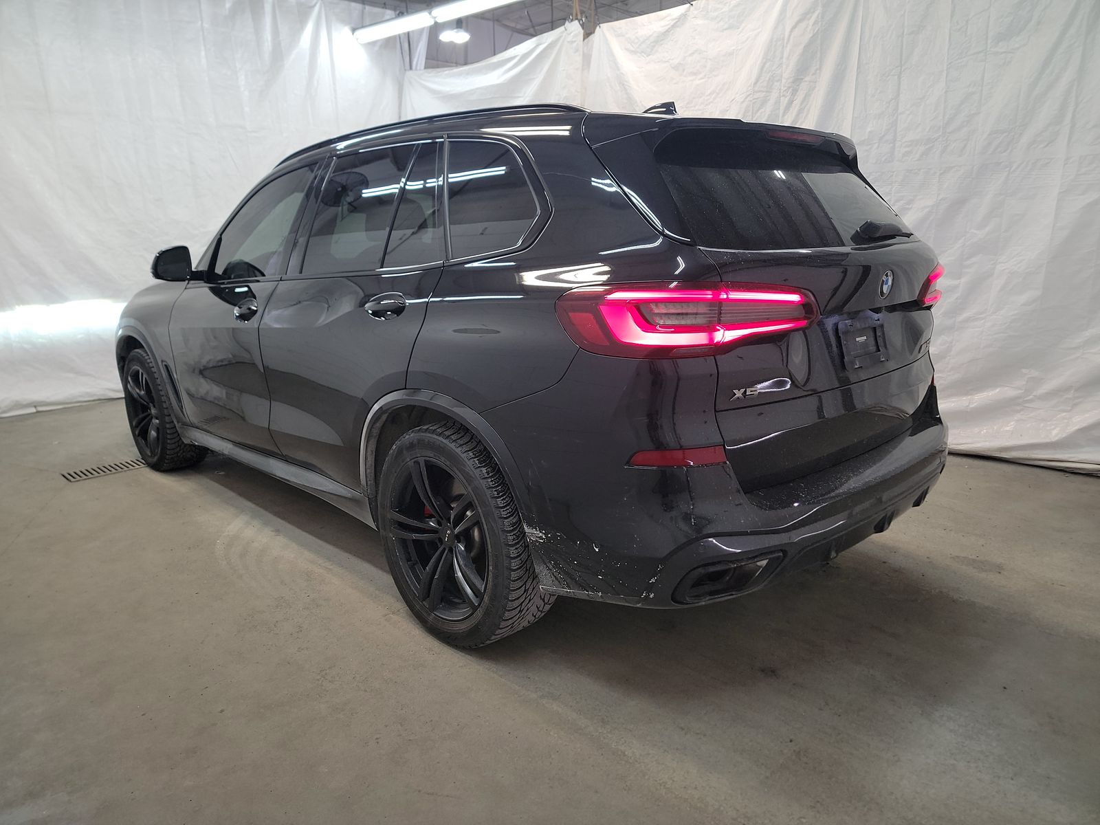 2022 BMW X5 M50i AWD