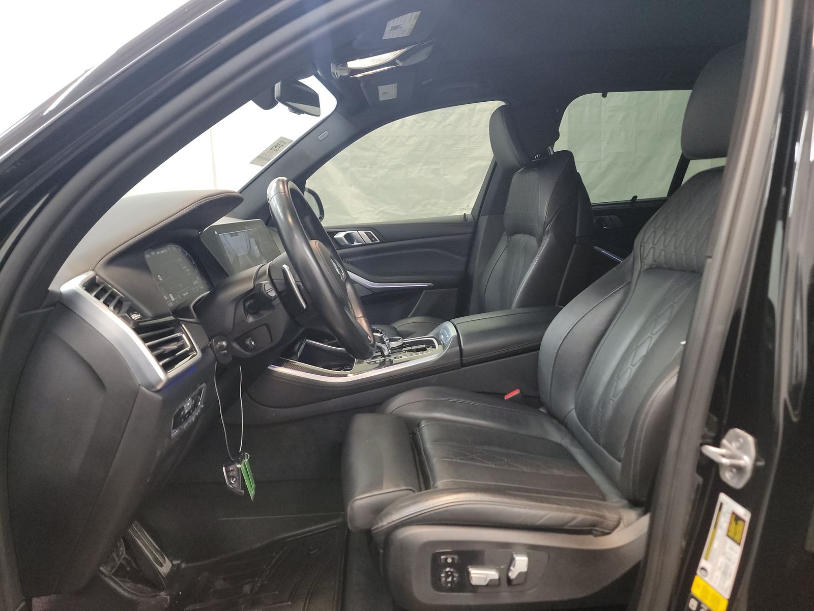 2022 BMW X5 M50i AWD