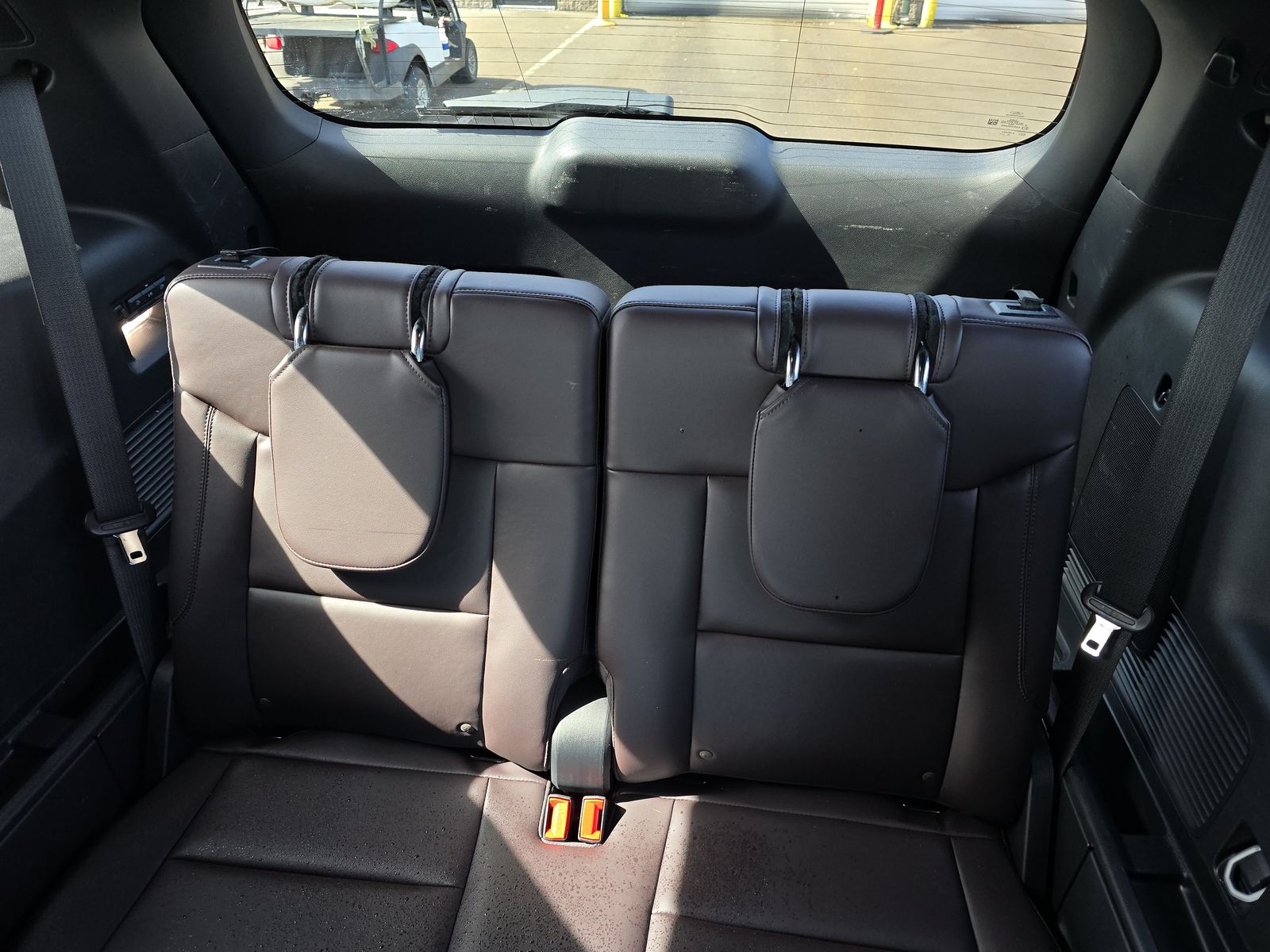 2025 Ford Explorer Platinum FWD