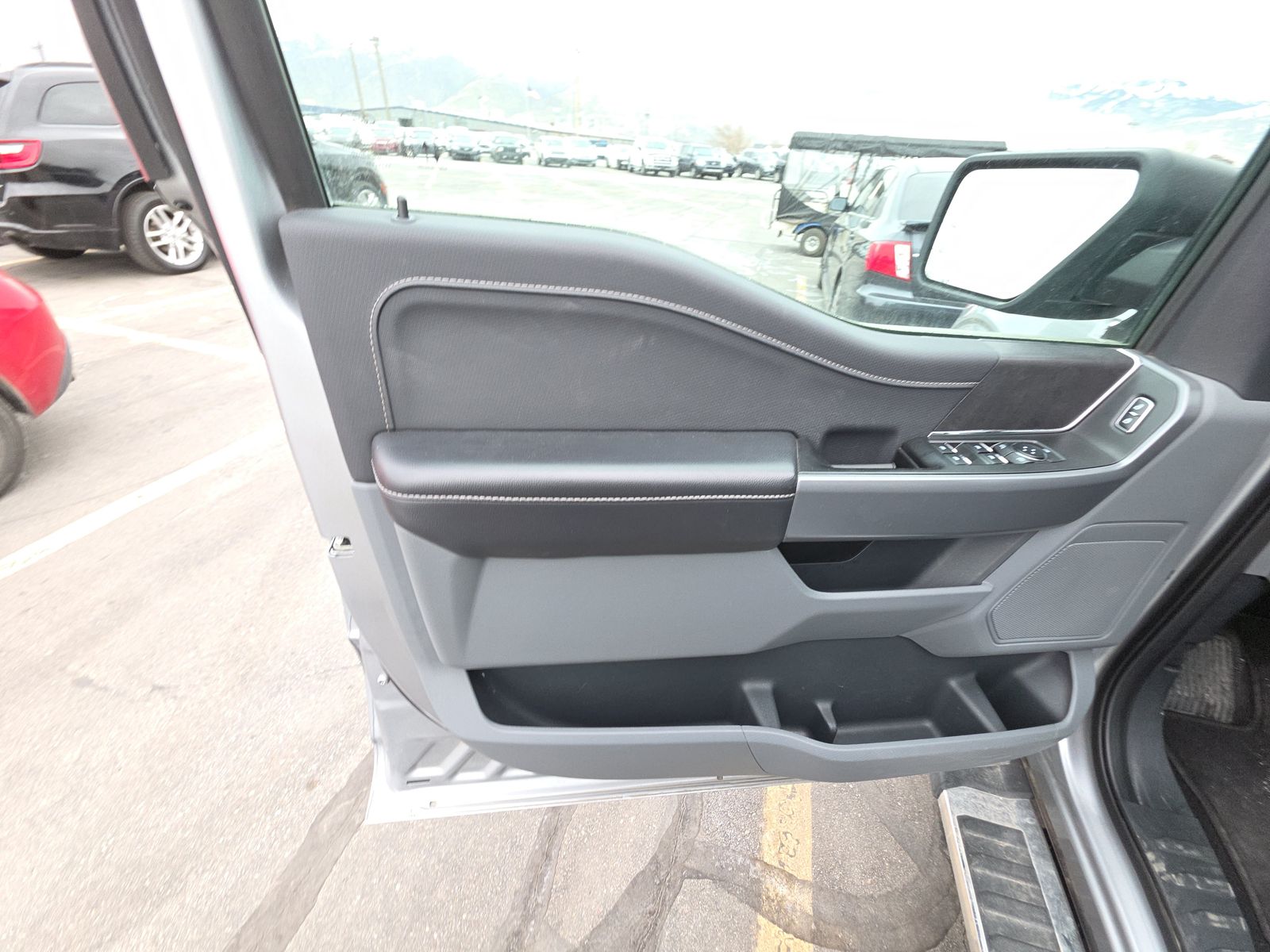 2025 Ford F-150 XLT AWD