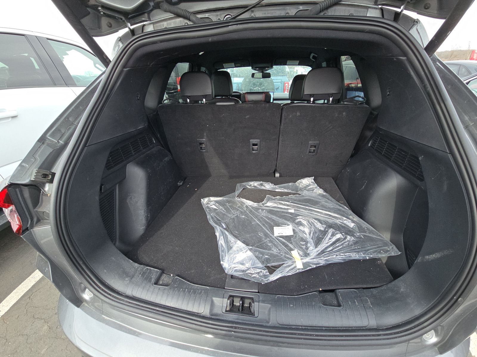 2025 Ford Escape Hybrid ST-Line Elite AWD