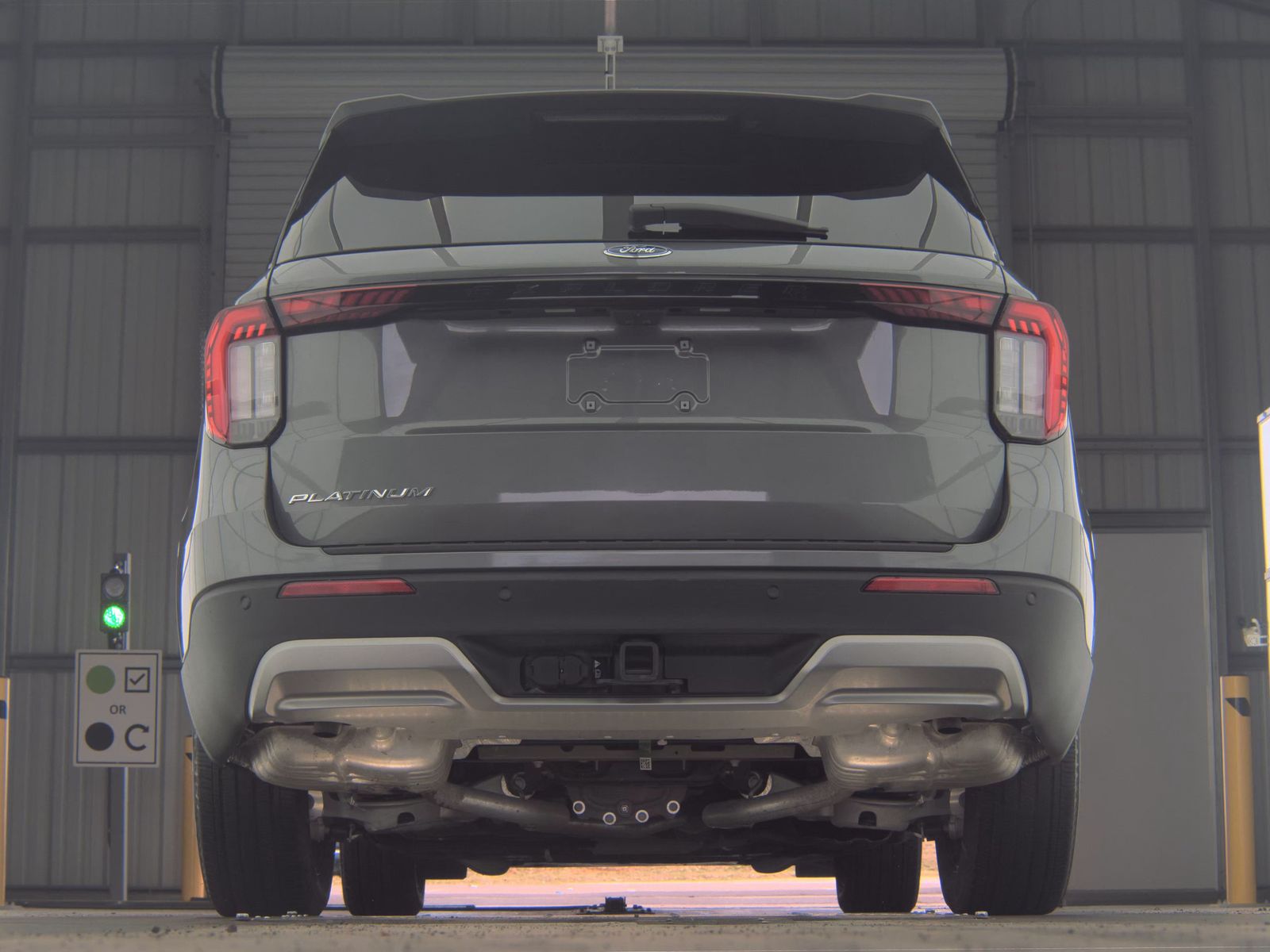 2025 Ford Explorer Platinum RWD