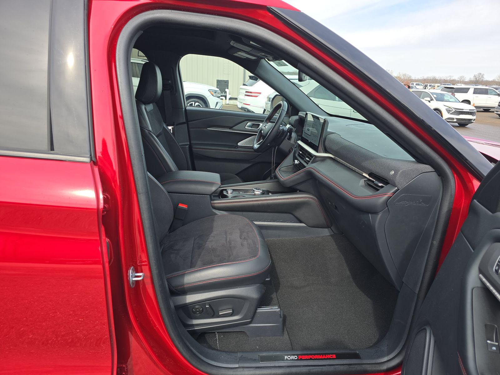 2025 Ford Explorer ST AWD