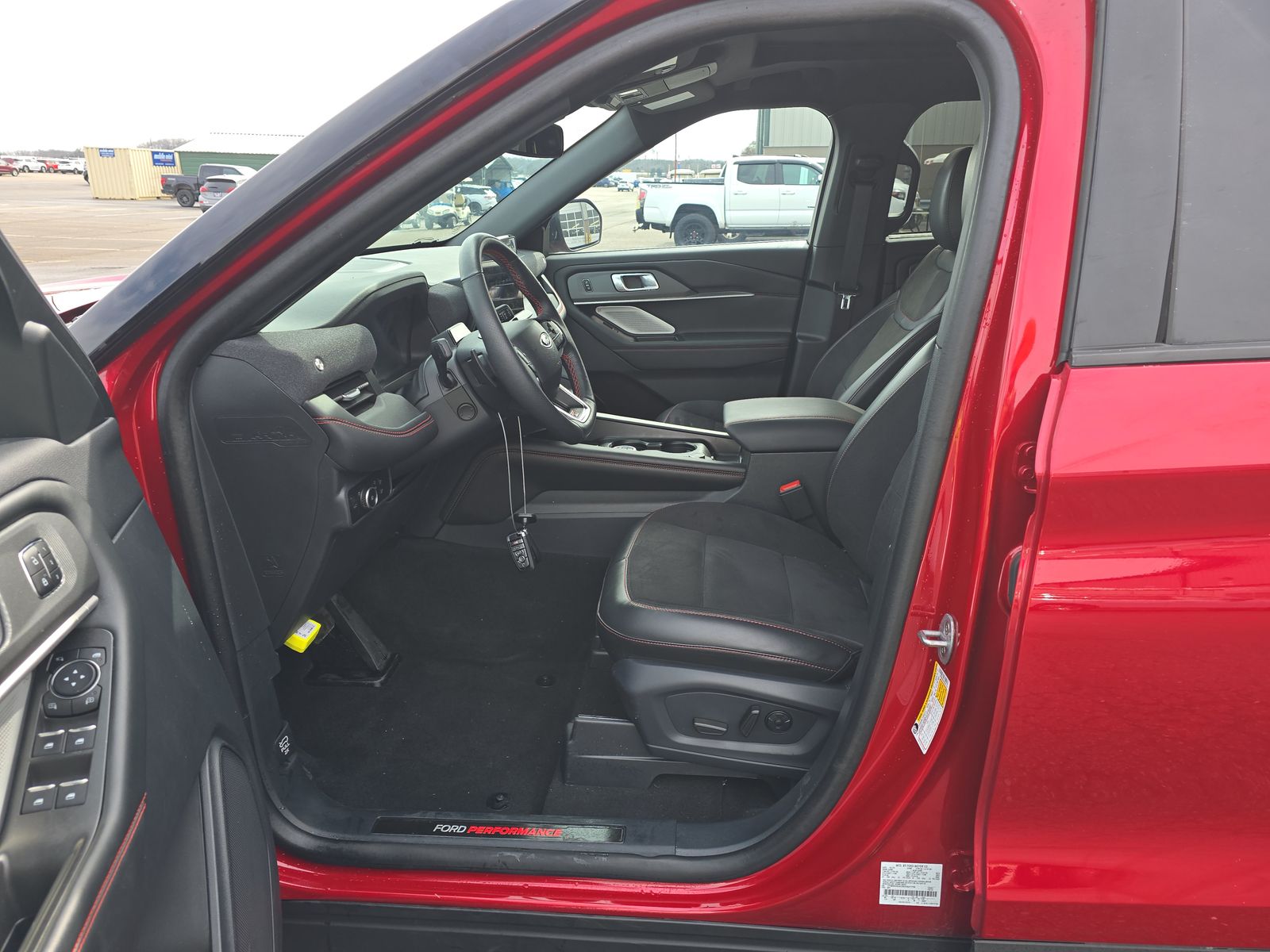 2025 Ford Explorer ST AWD