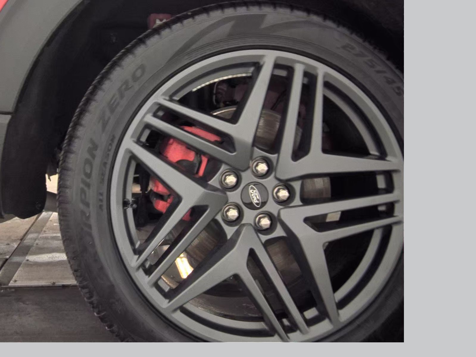 2025 Ford Explorer ST AWD