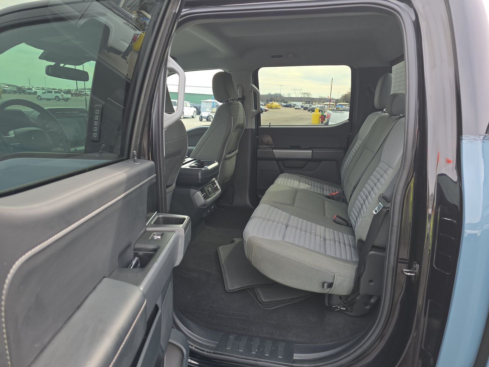 2023 Ford F-150 XLT AWD