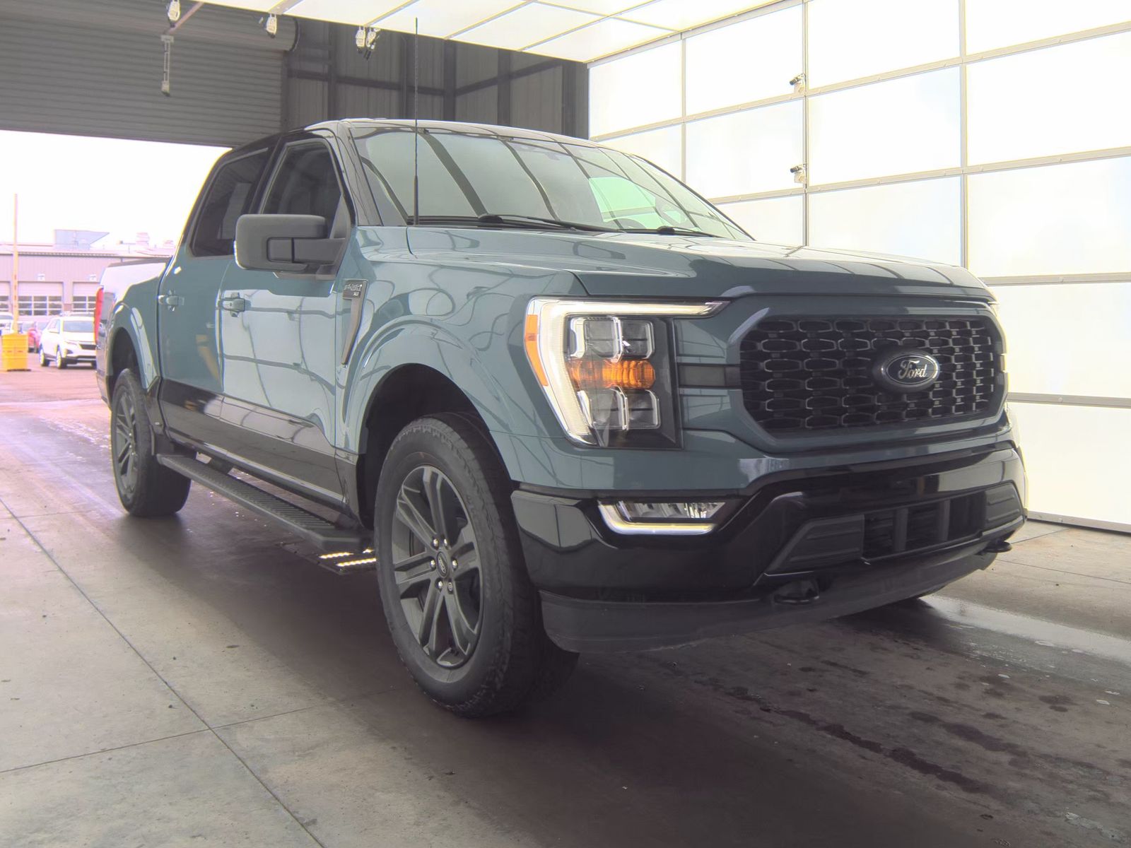 2023 Ford F-150 XLT AWD