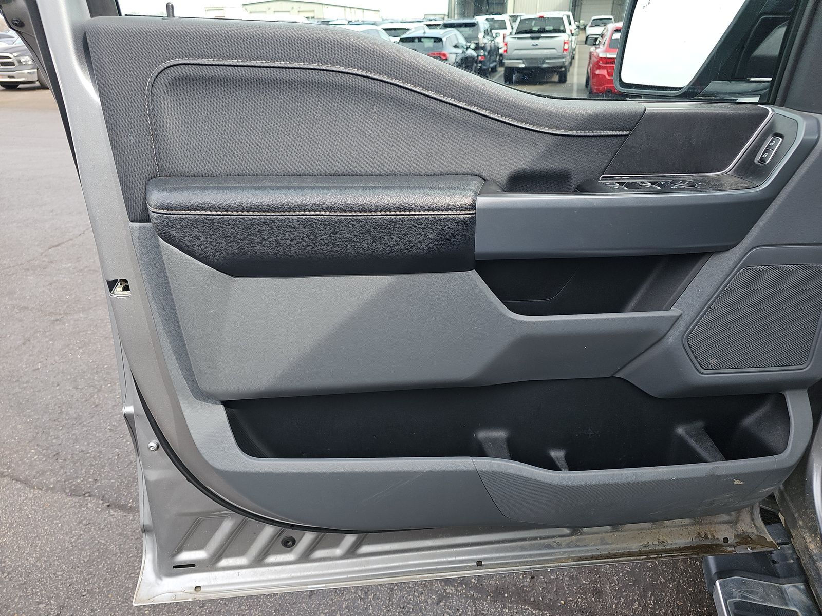 2024 Ford F-150 Hybrid XLT AWD