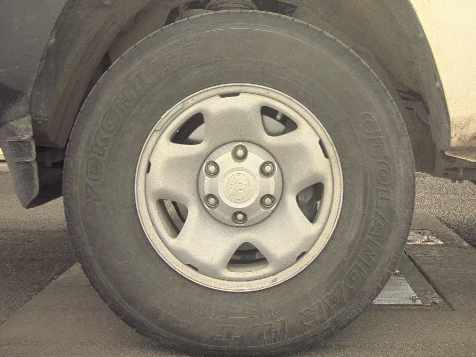 2023 Toyota Tacoma SR RWD