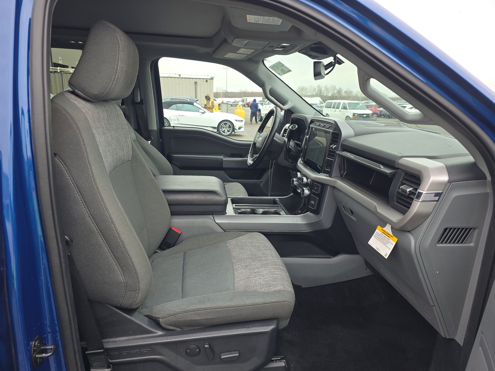 2023 Ford F-150 XLT AWD