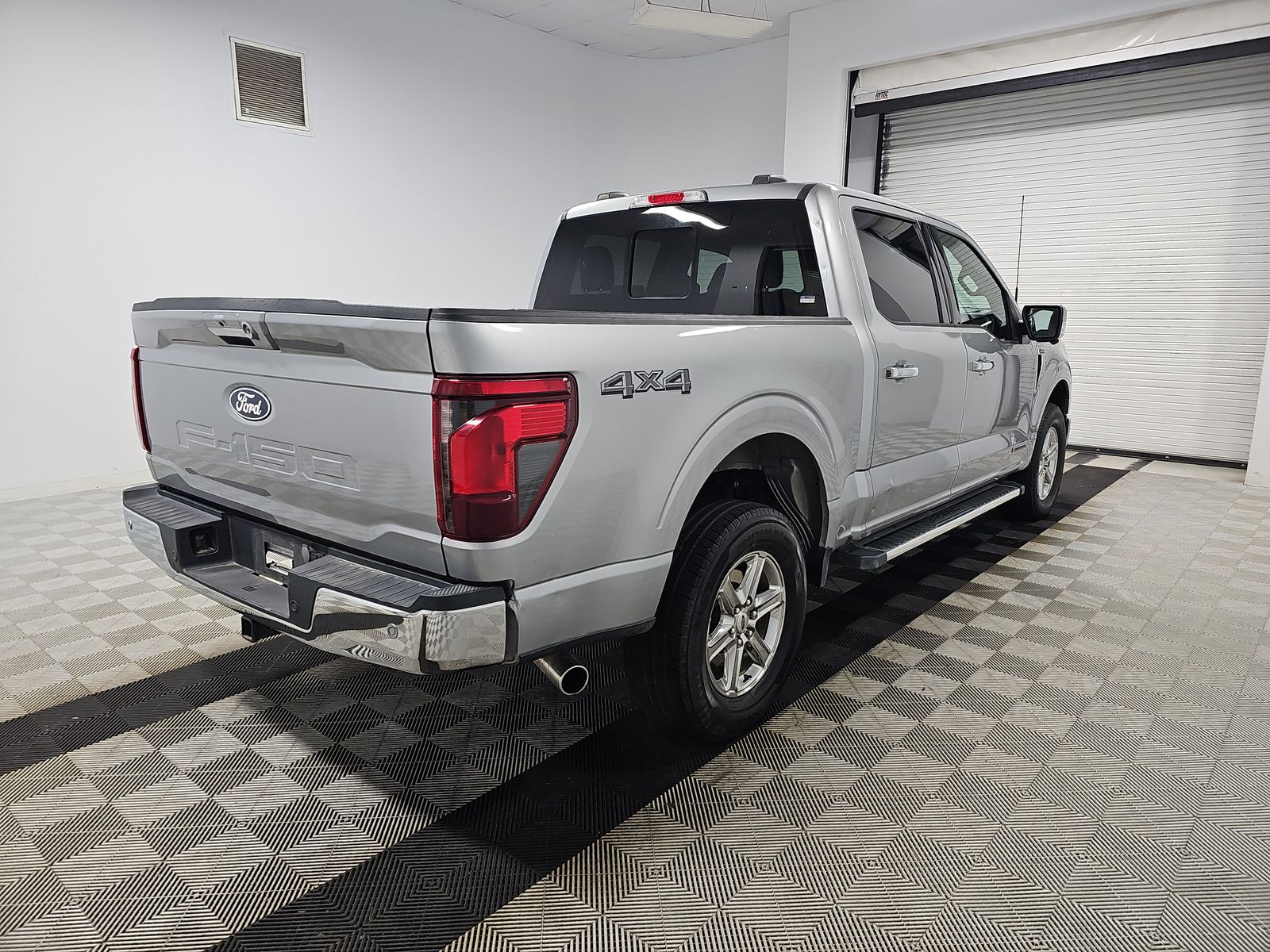 2024 Ford F-150 Hybrid XLT AWD