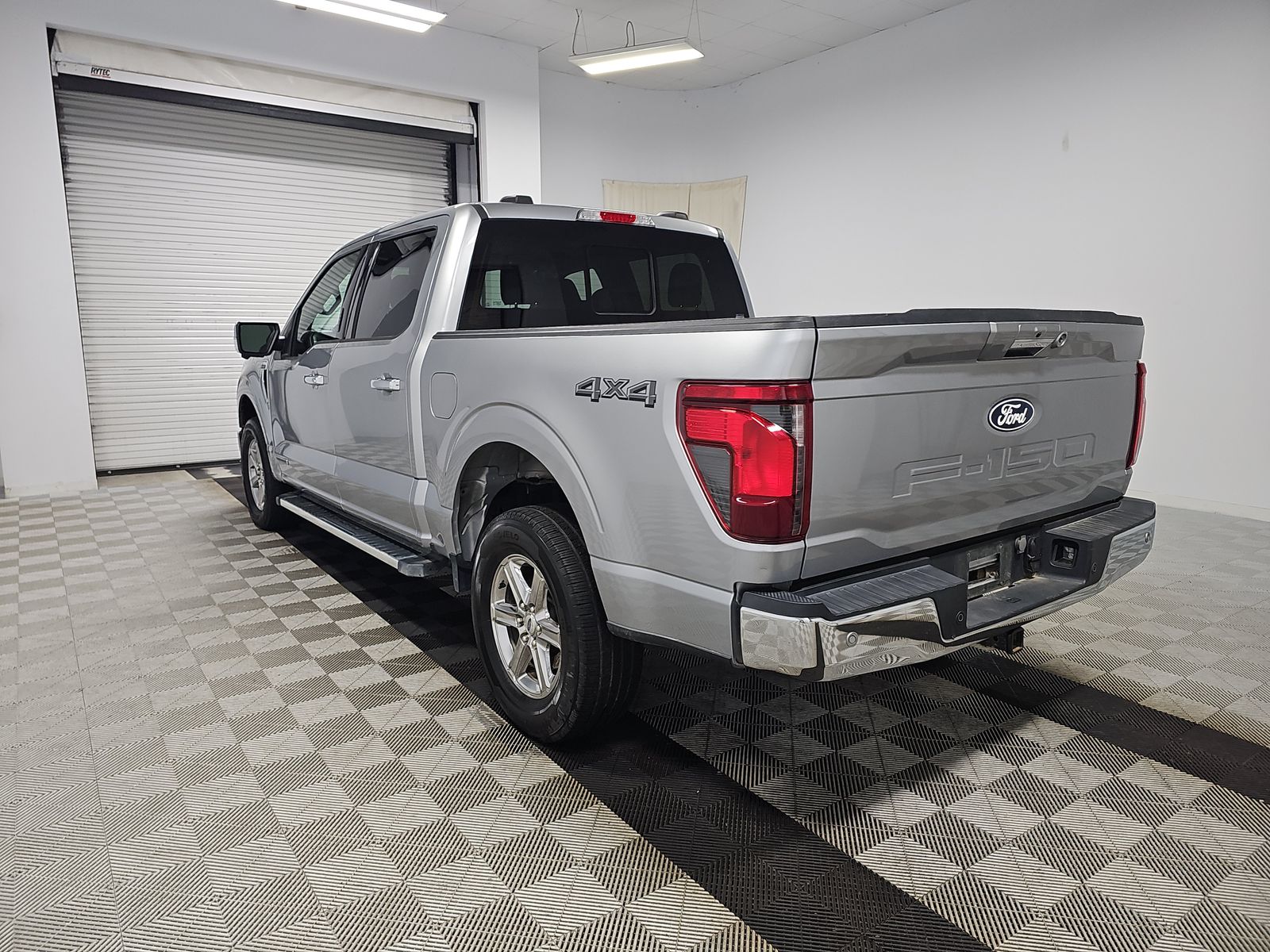 2024 Ford F-150 Hybrid XLT AWD