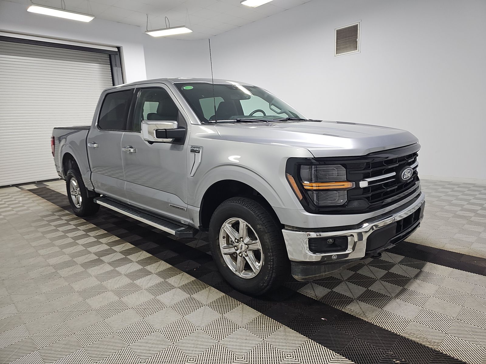 2024 Ford F-150 Hybrid XLT AWD
