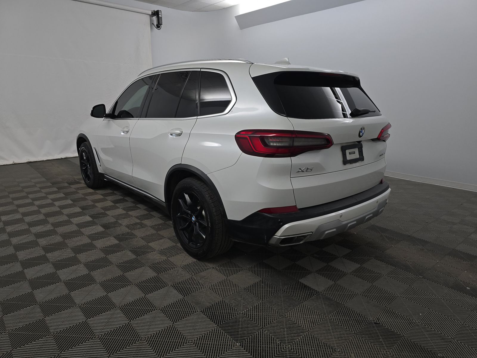 2020 BMW X5 xDrive40i AWD
