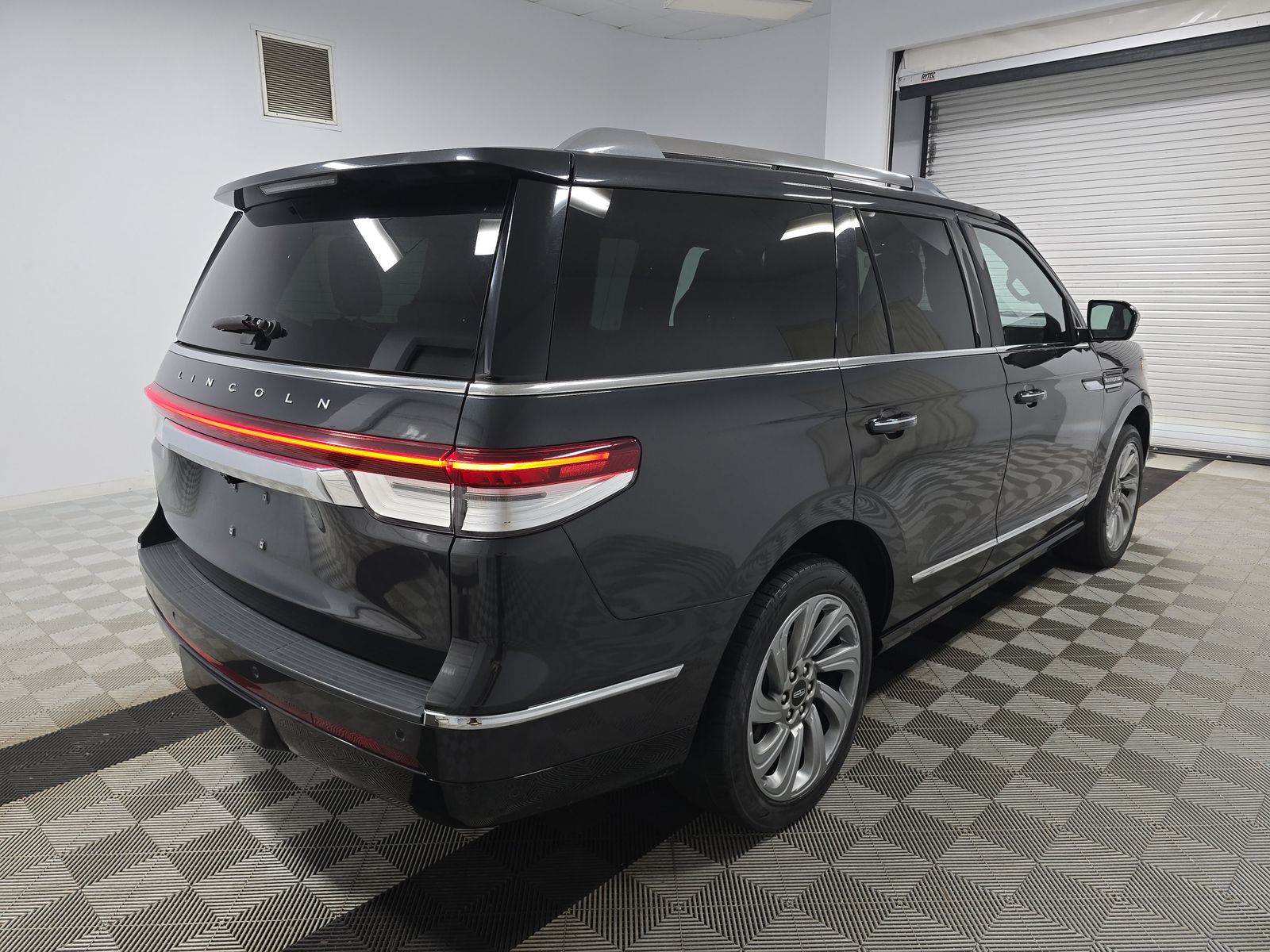 2023 Lincoln Navigator Reserve AWD