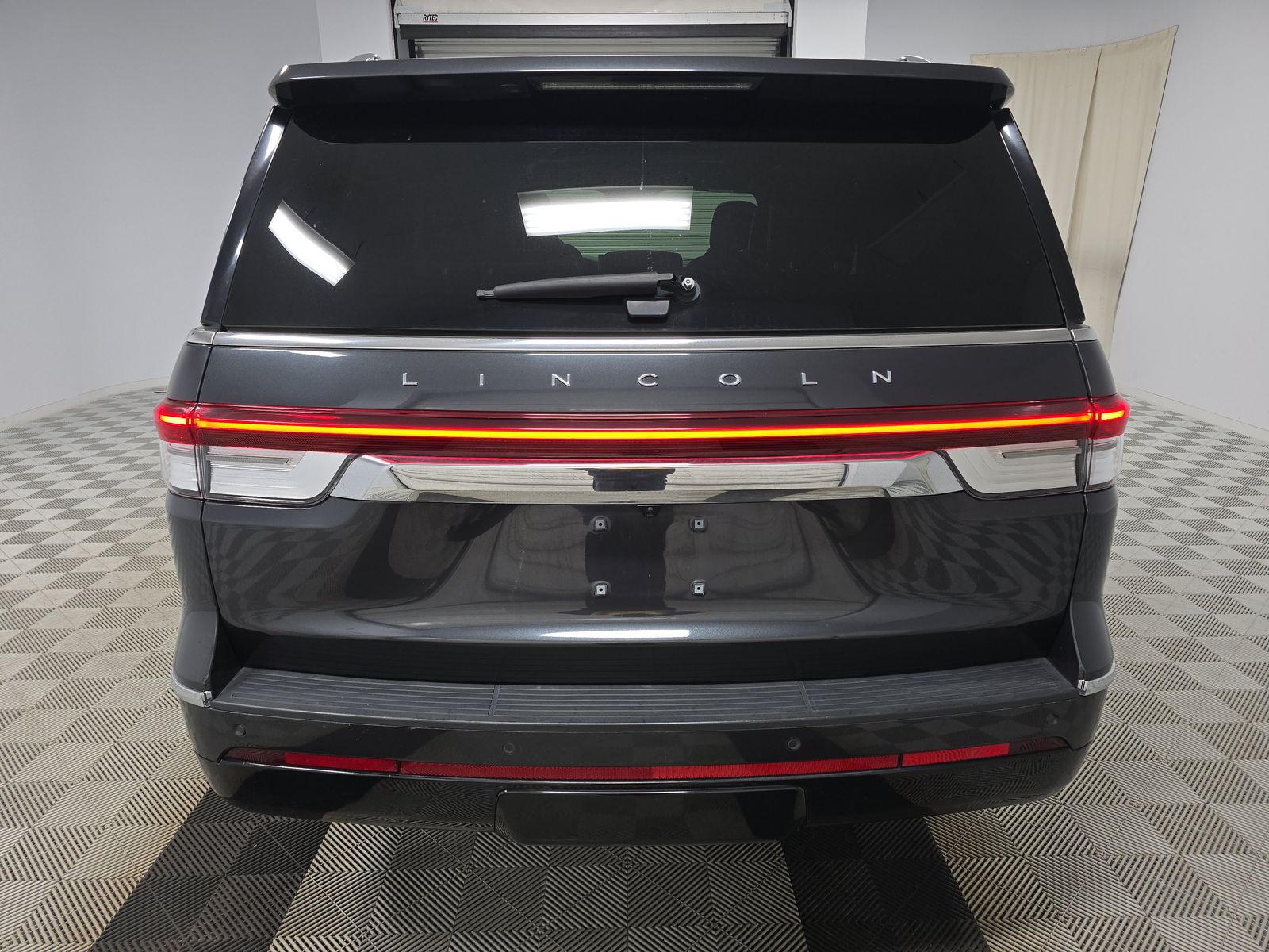 2023 Lincoln Navigator Reserve AWD