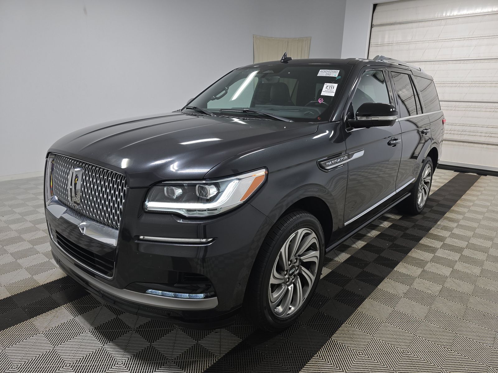 2023 Lincoln Navigator Reserve AWD