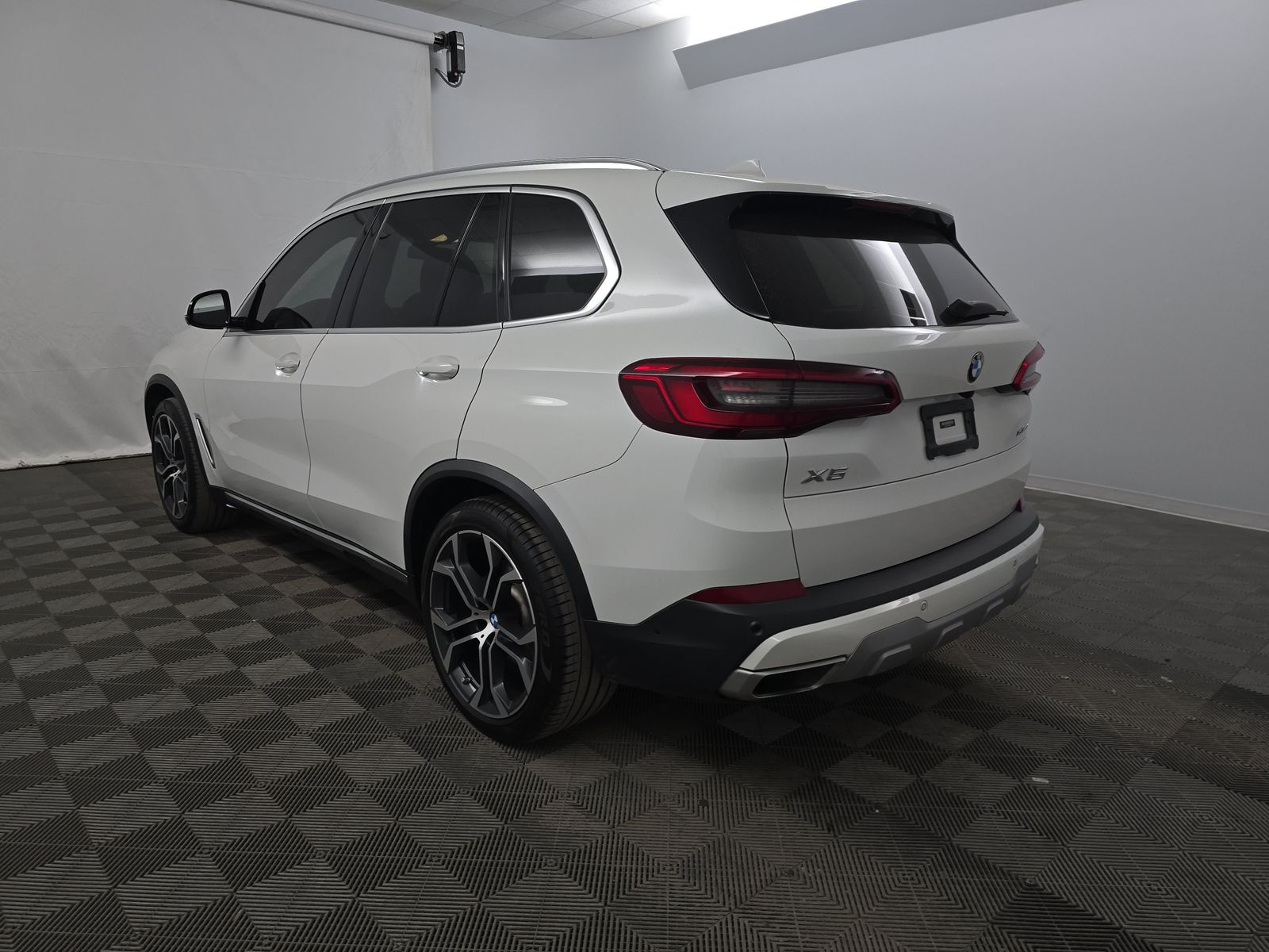2020 BMW X5 xDrive40i AWD