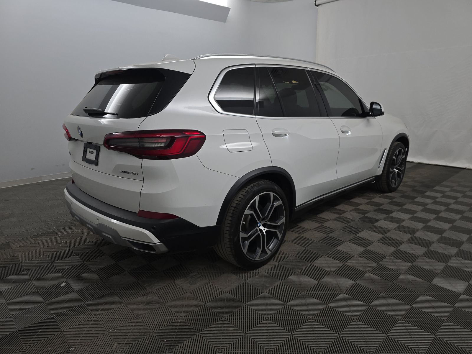 2020 BMW X5 xDrive40i AWD