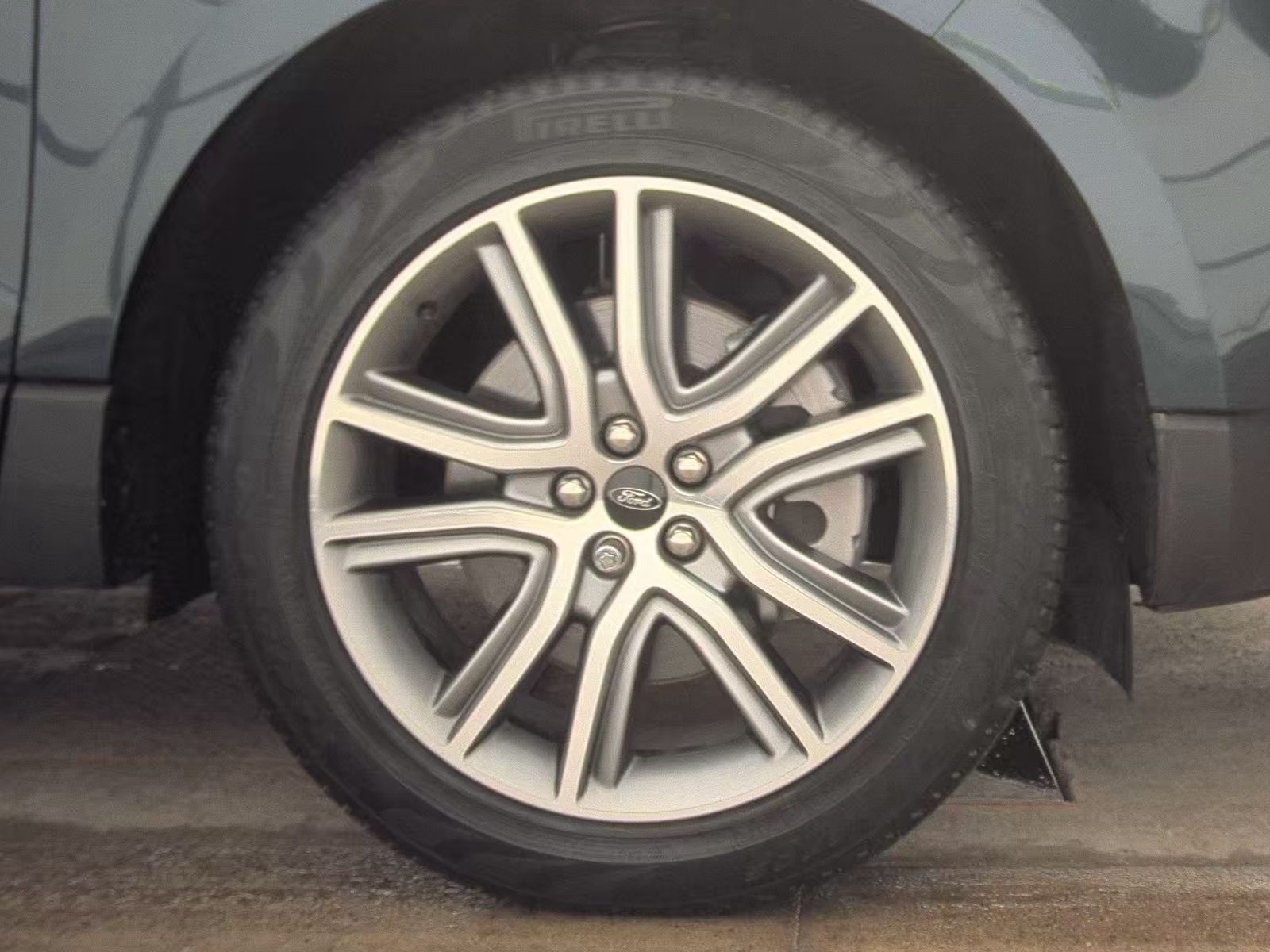 2023 Ford Edge Titanium AWD