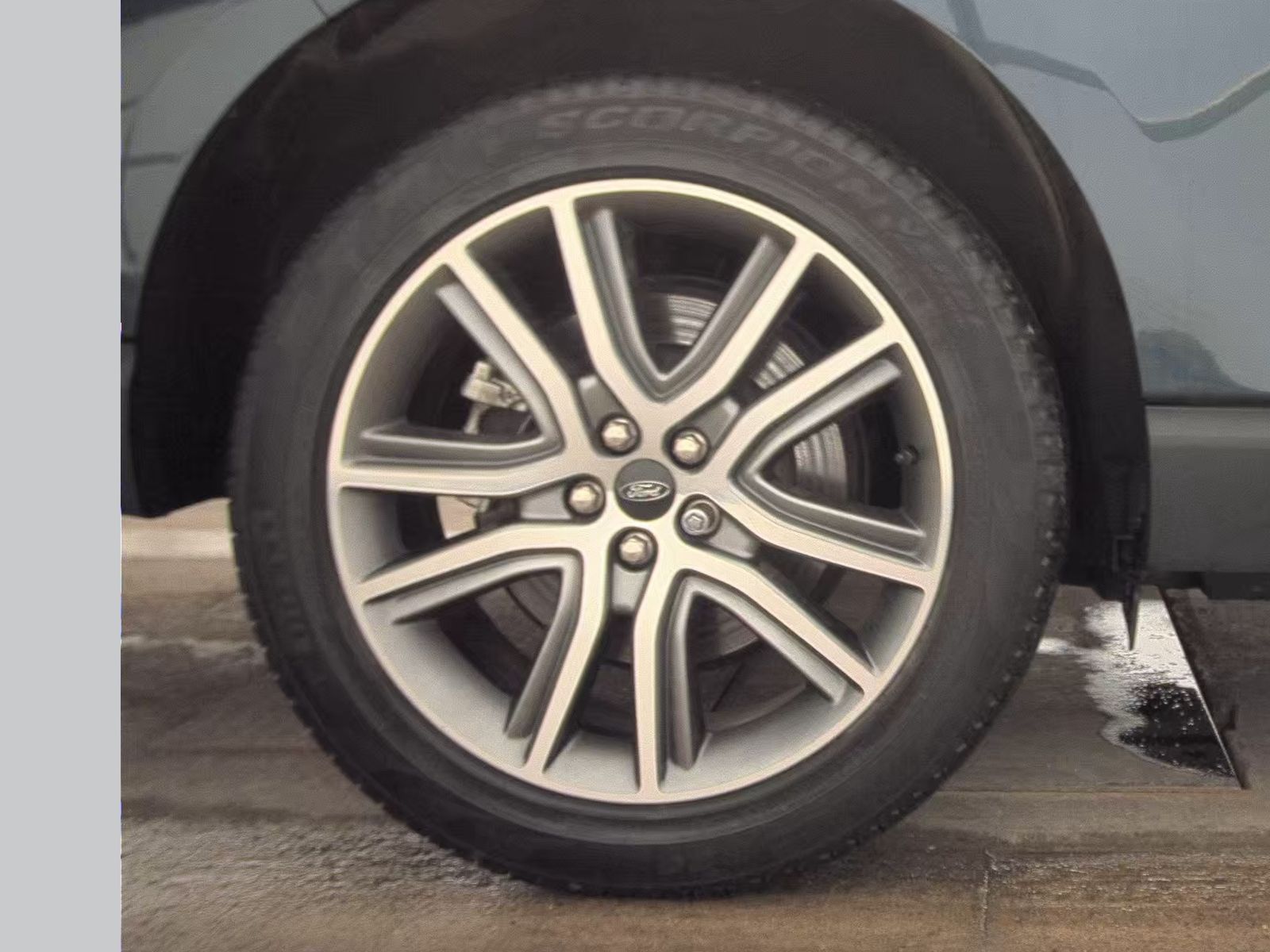 2023 Ford Edge Titanium AWD