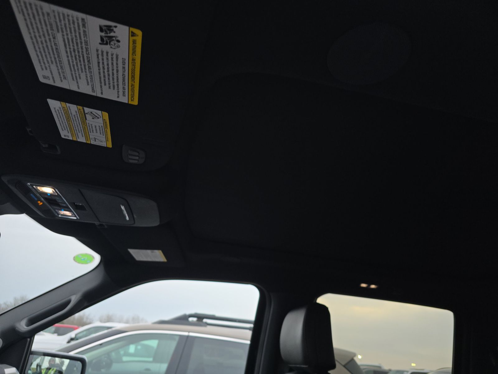 2025 Ford F-150 Lariat AWD