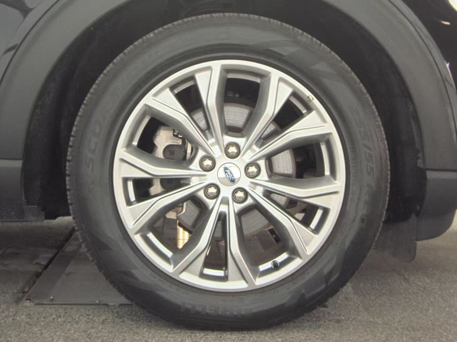 2022 Ford Explorer Limited RWD