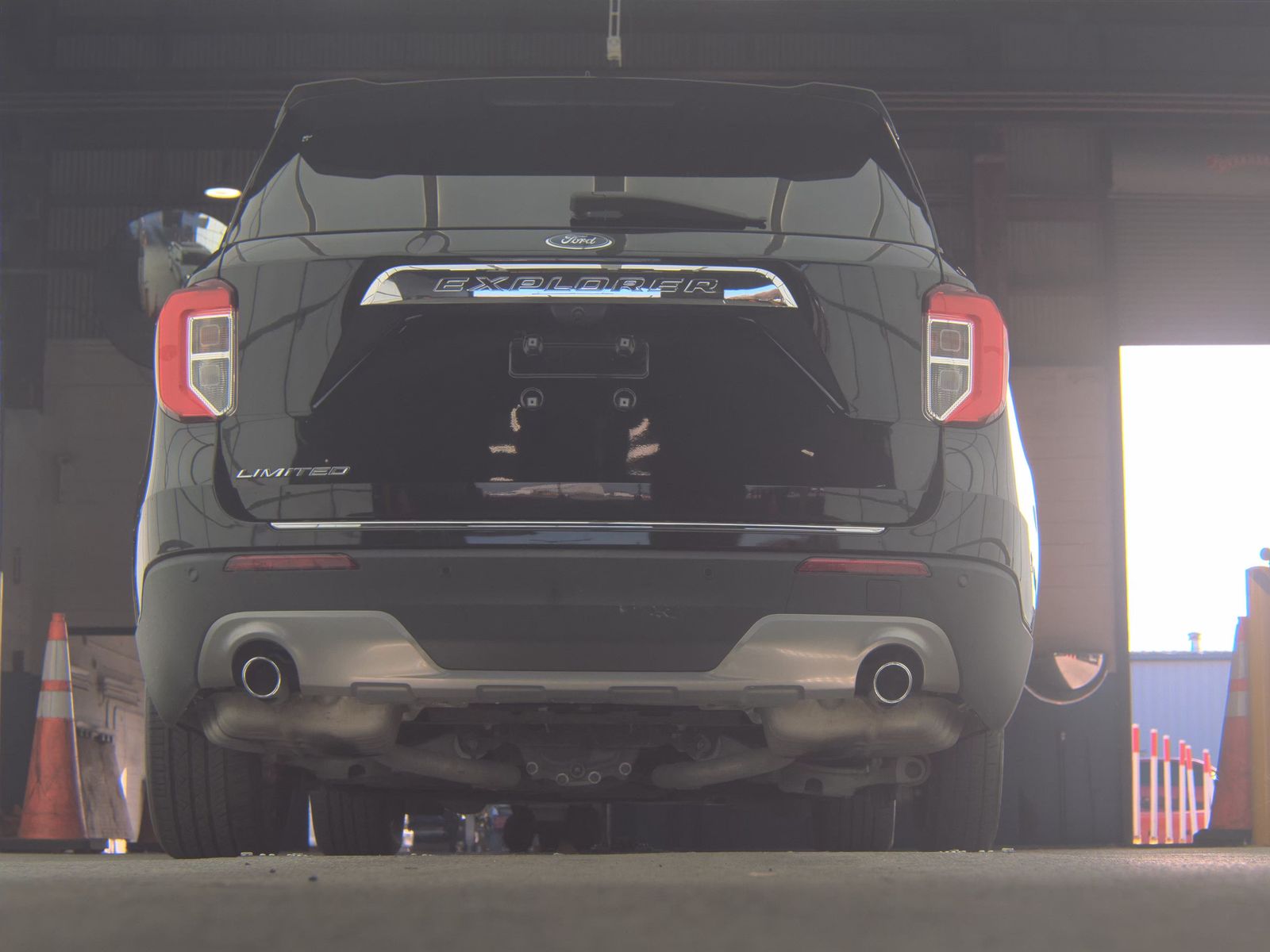 2022 Ford Explorer Limited RWD