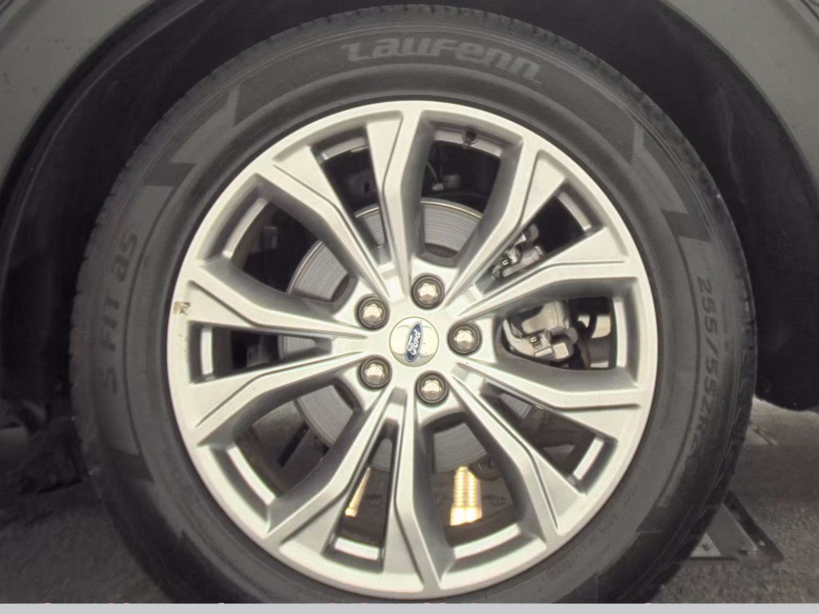 2022 Ford Explorer Limited RWD