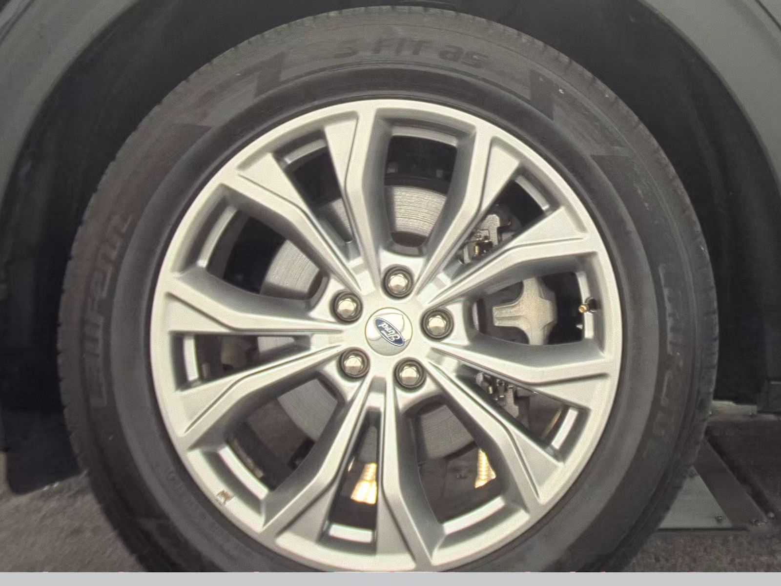 2022 Ford Explorer Limited RWD