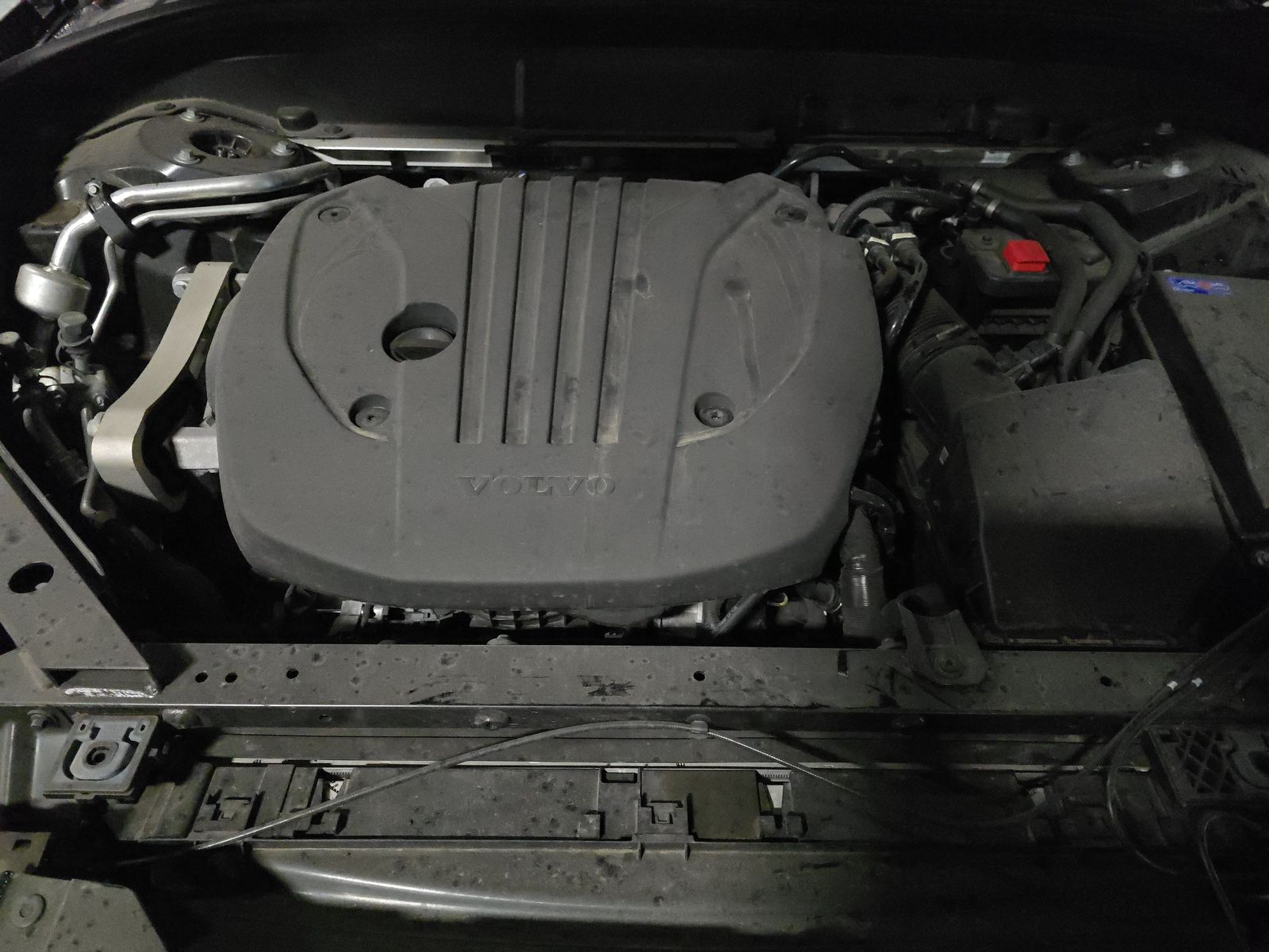 2025 Volvo XC60 B5 Plus AWD