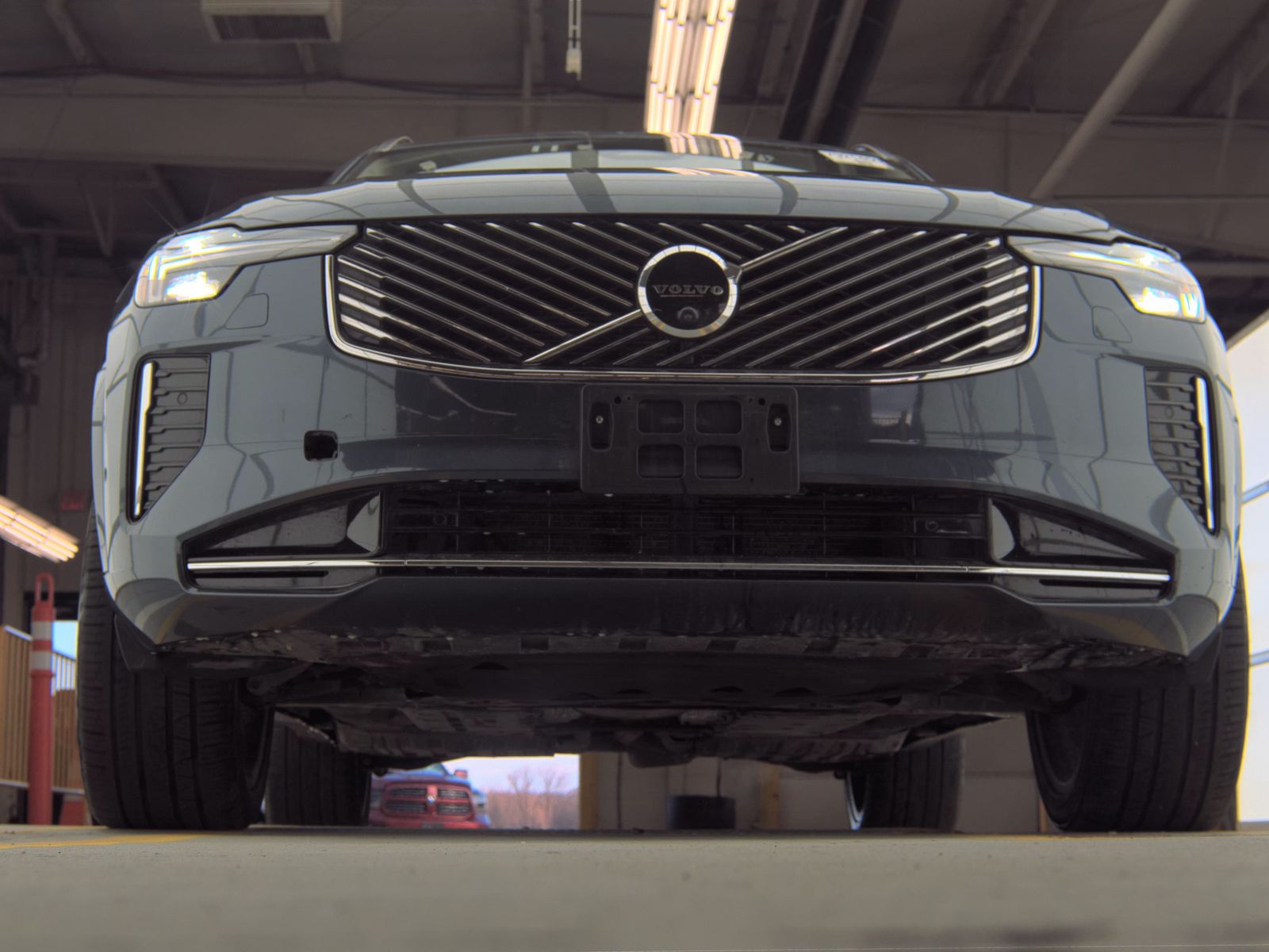 2025 Volvo XC90 B6 Plus AWD